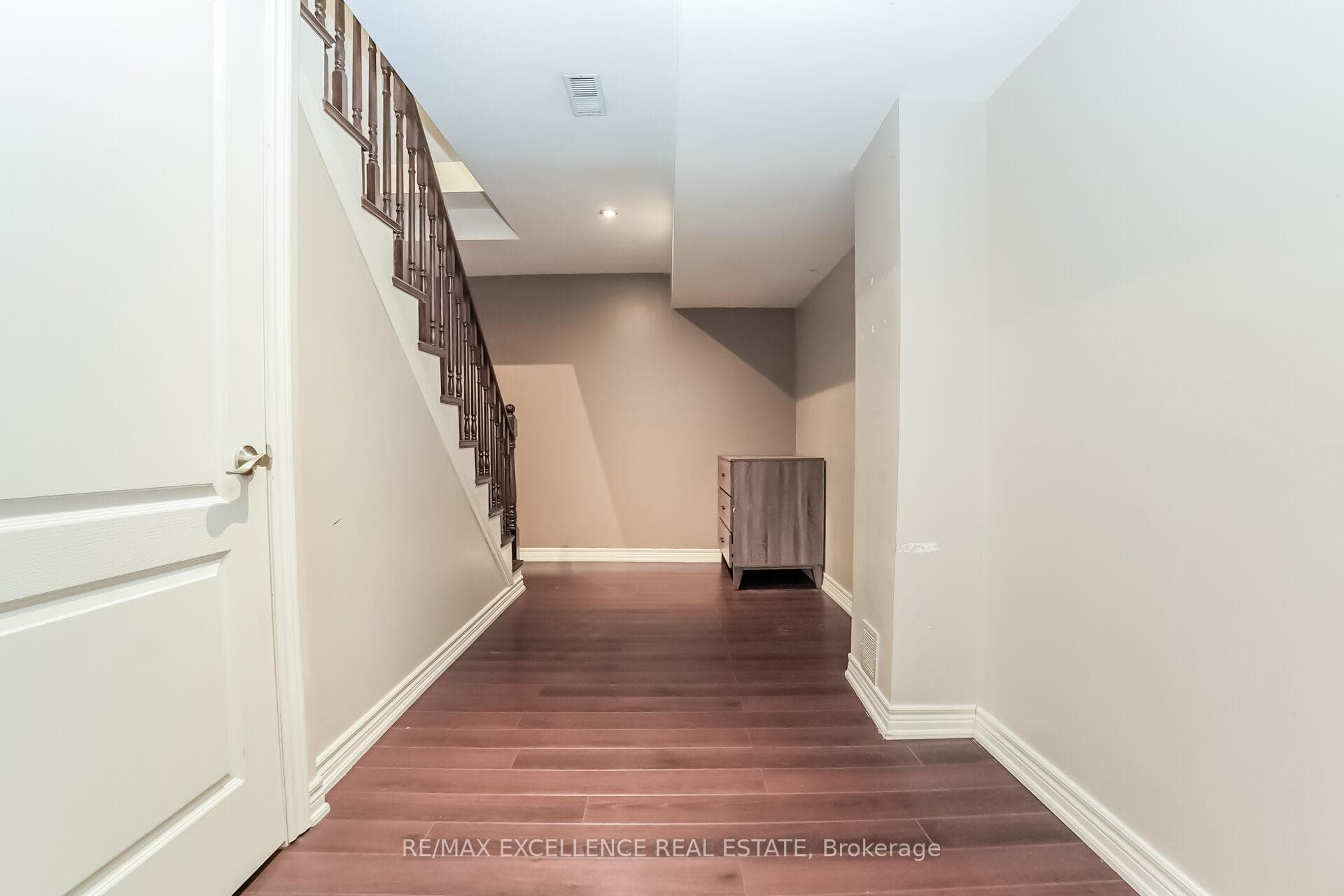78 Brentcliff Drive photo 30