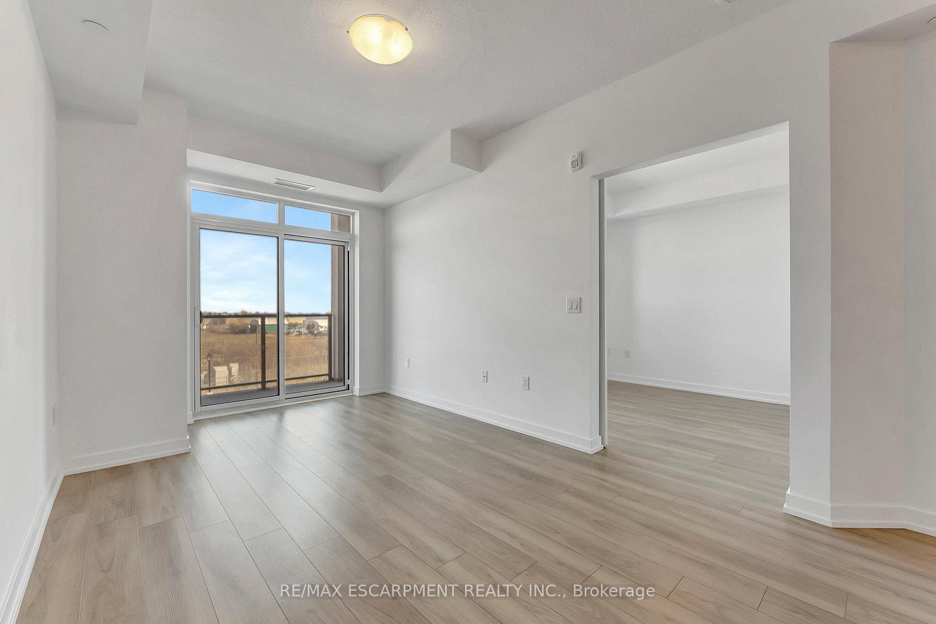 5055 Greenlane Road Unit 310 photo 16