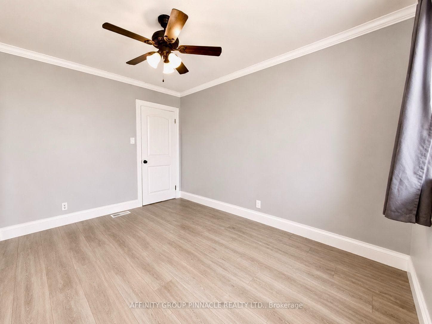 367 Angeline Street photo 31