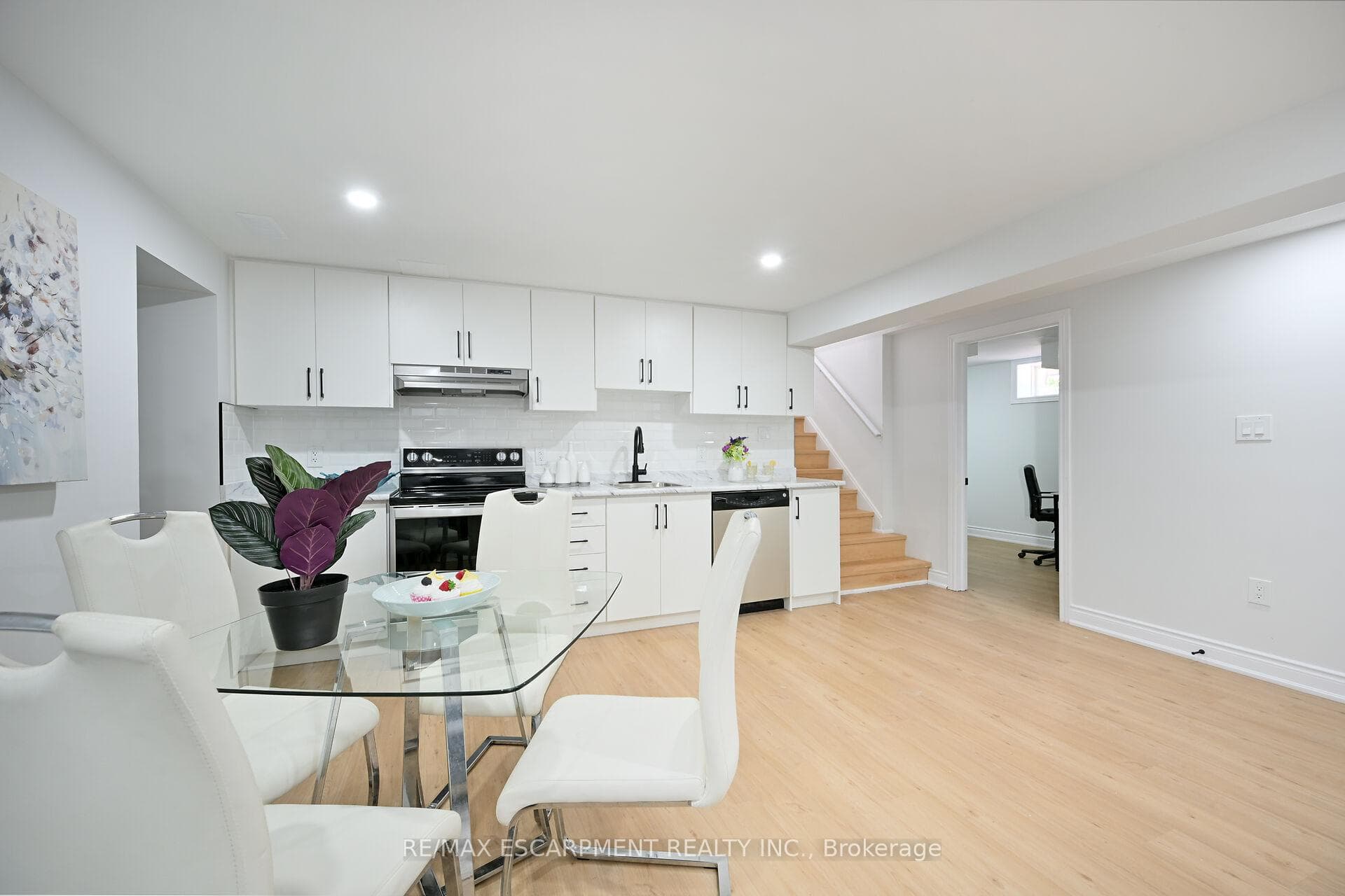 4 Passmore Street photo 22