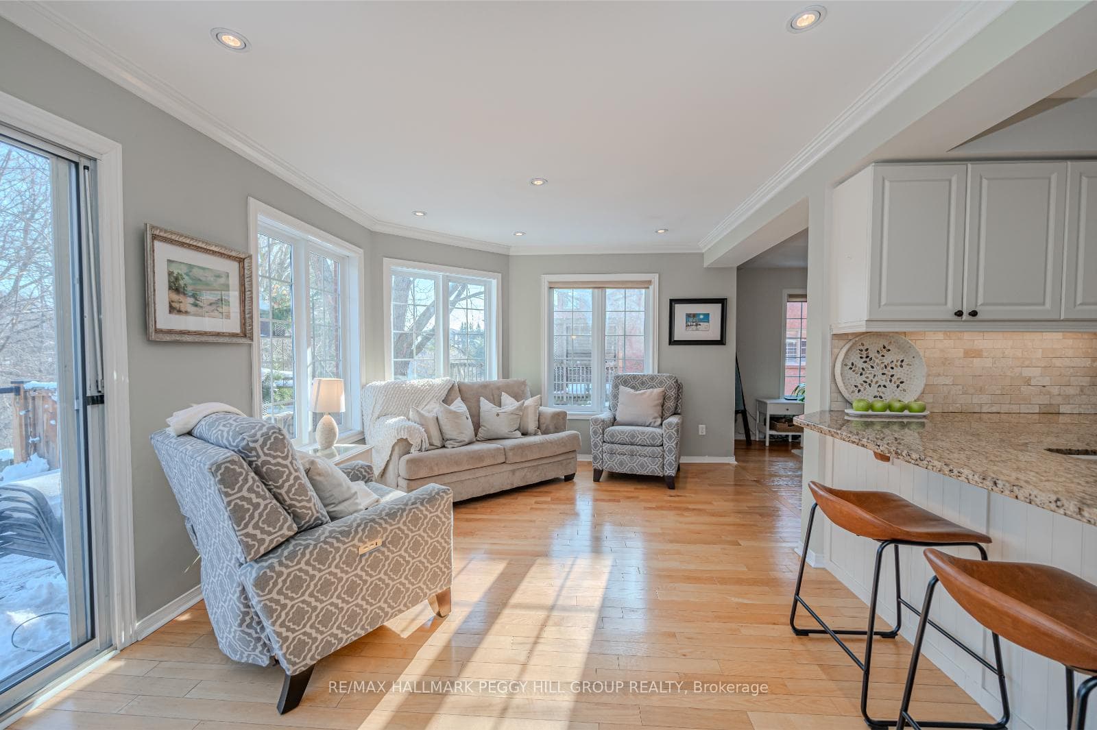 53 Cityview Circle photo 8