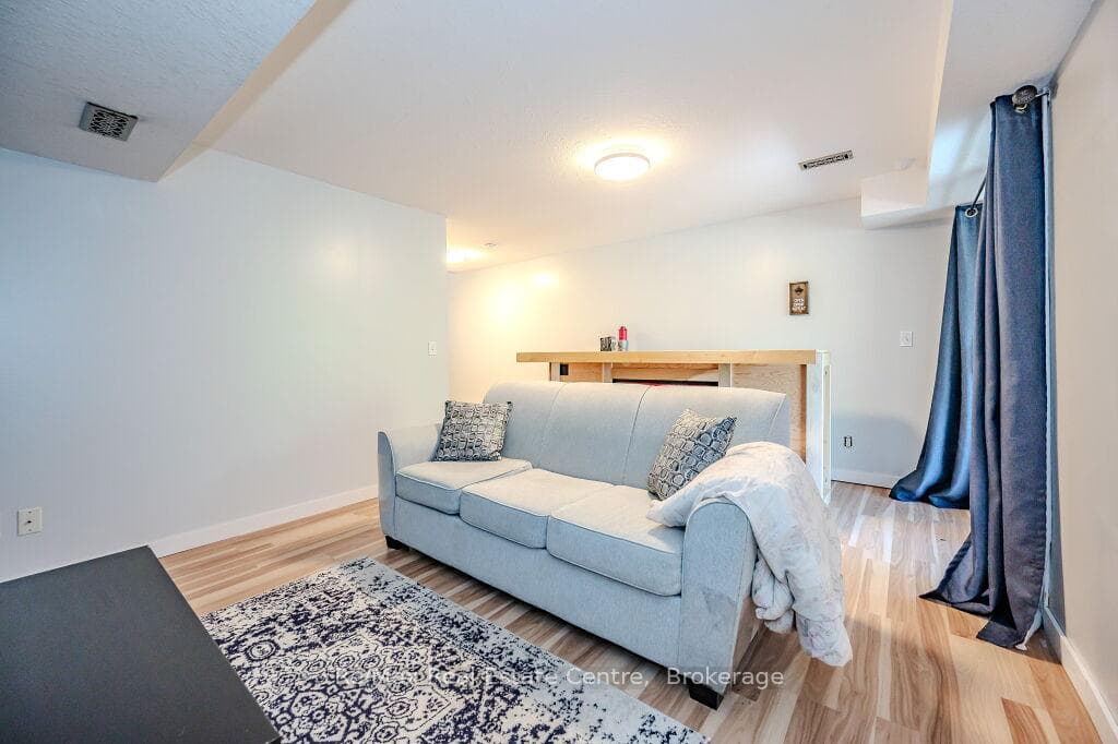 174 Windflower Drive photo 34