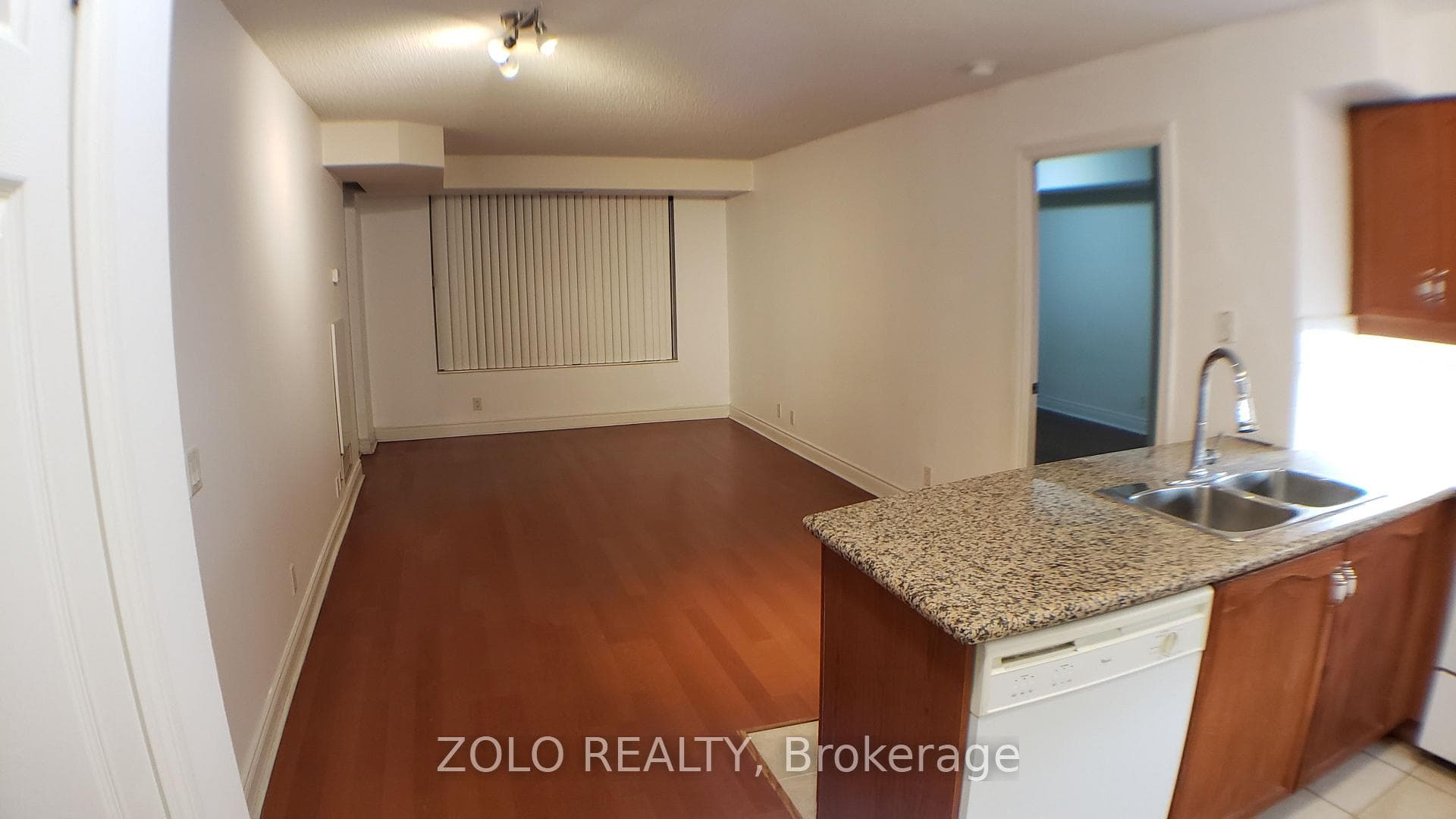 78 Harrison Garden Boulevard Unit 511 photo 4