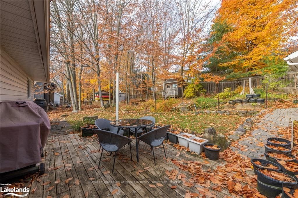 9 CRESTVIEW Drive photo 20