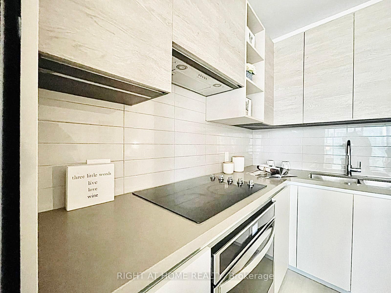 396 Highway 7 Street Unit 506 photo 4