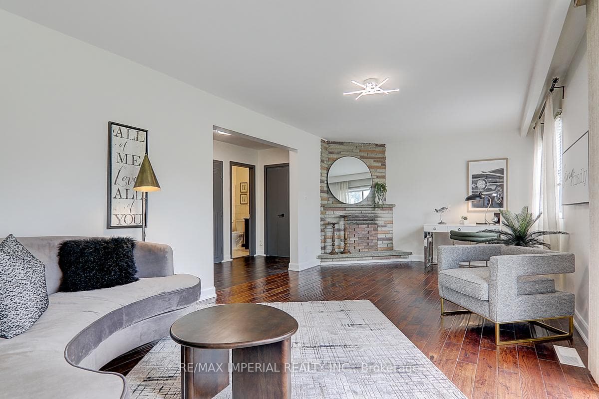 108 Bowhill Crescent photo 24