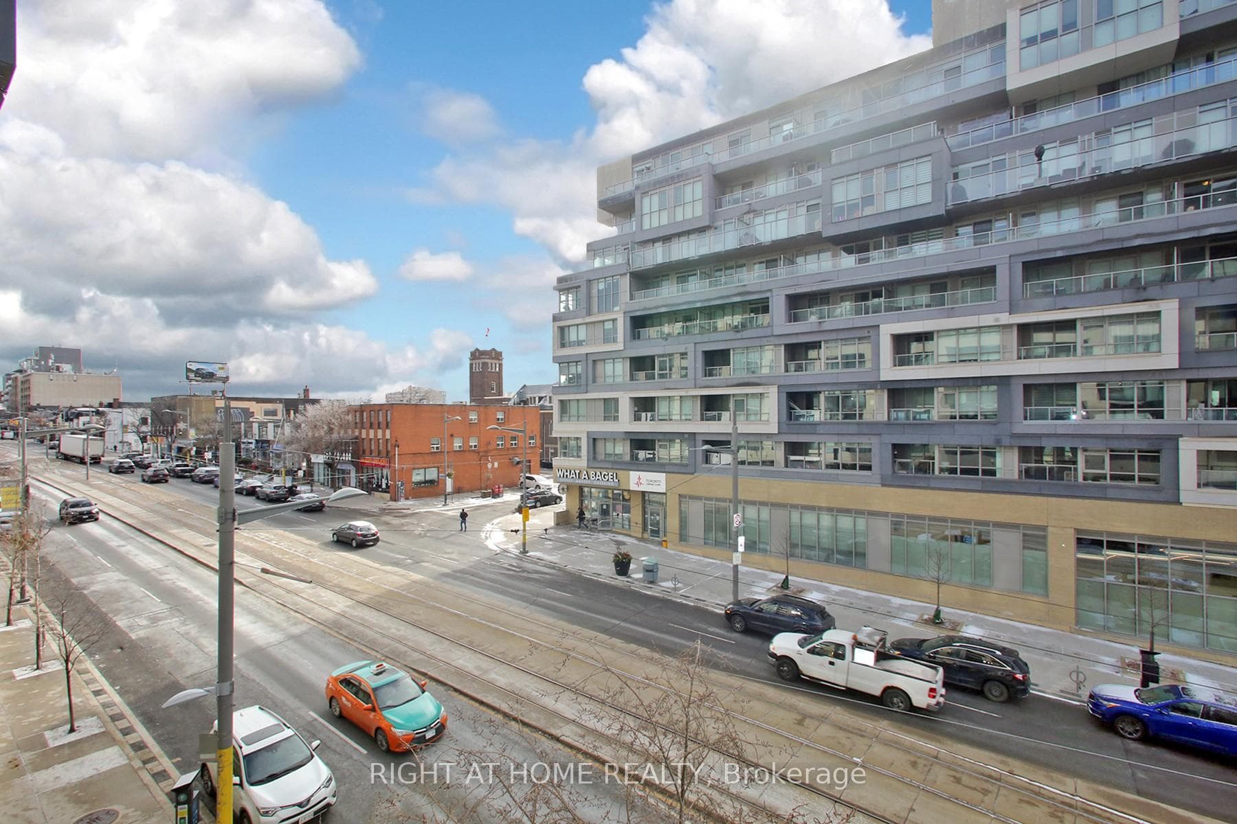 840 St.Clair Avenue Unit 415 photo 20