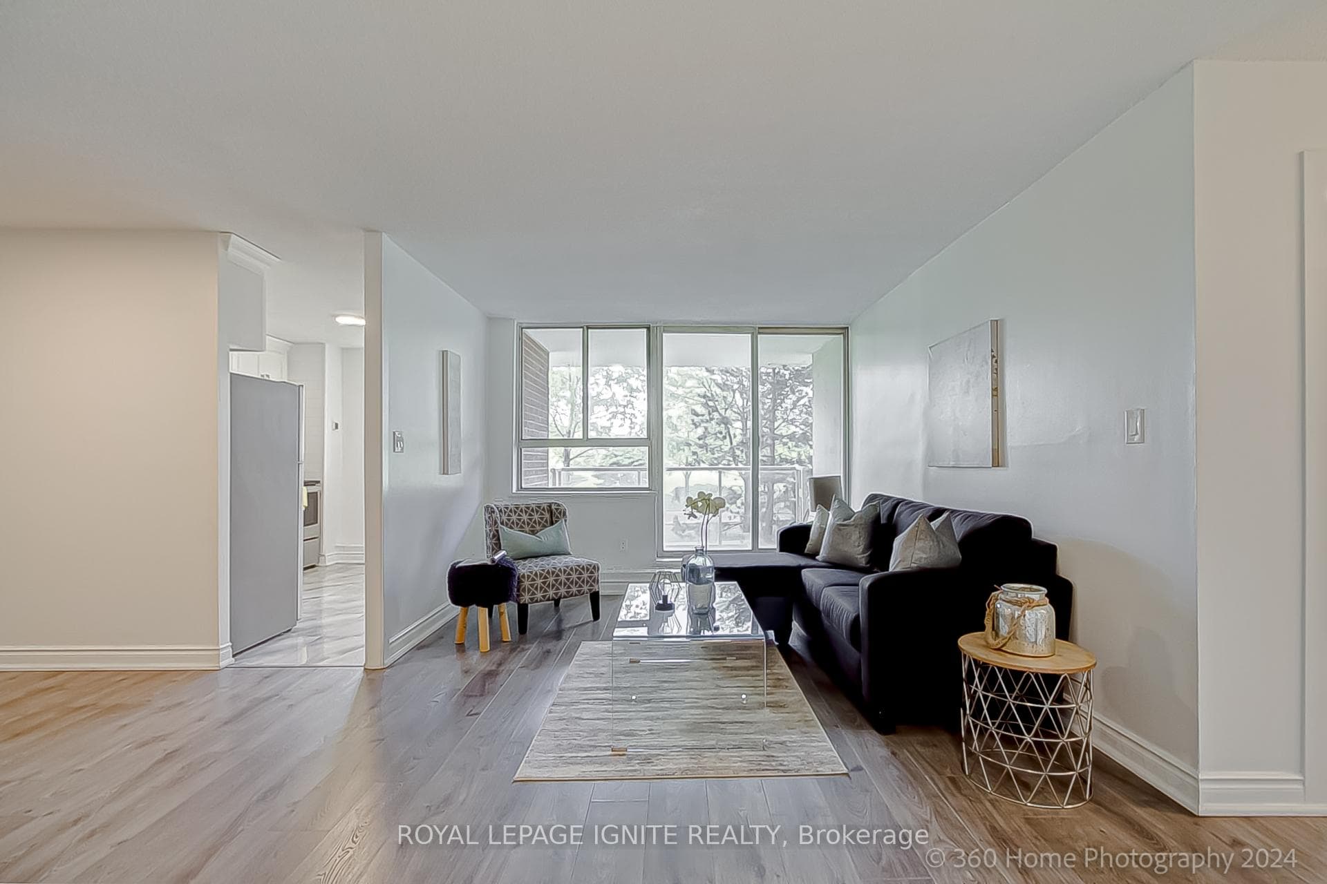 100 Wingarden Court Unit 304 photo 4