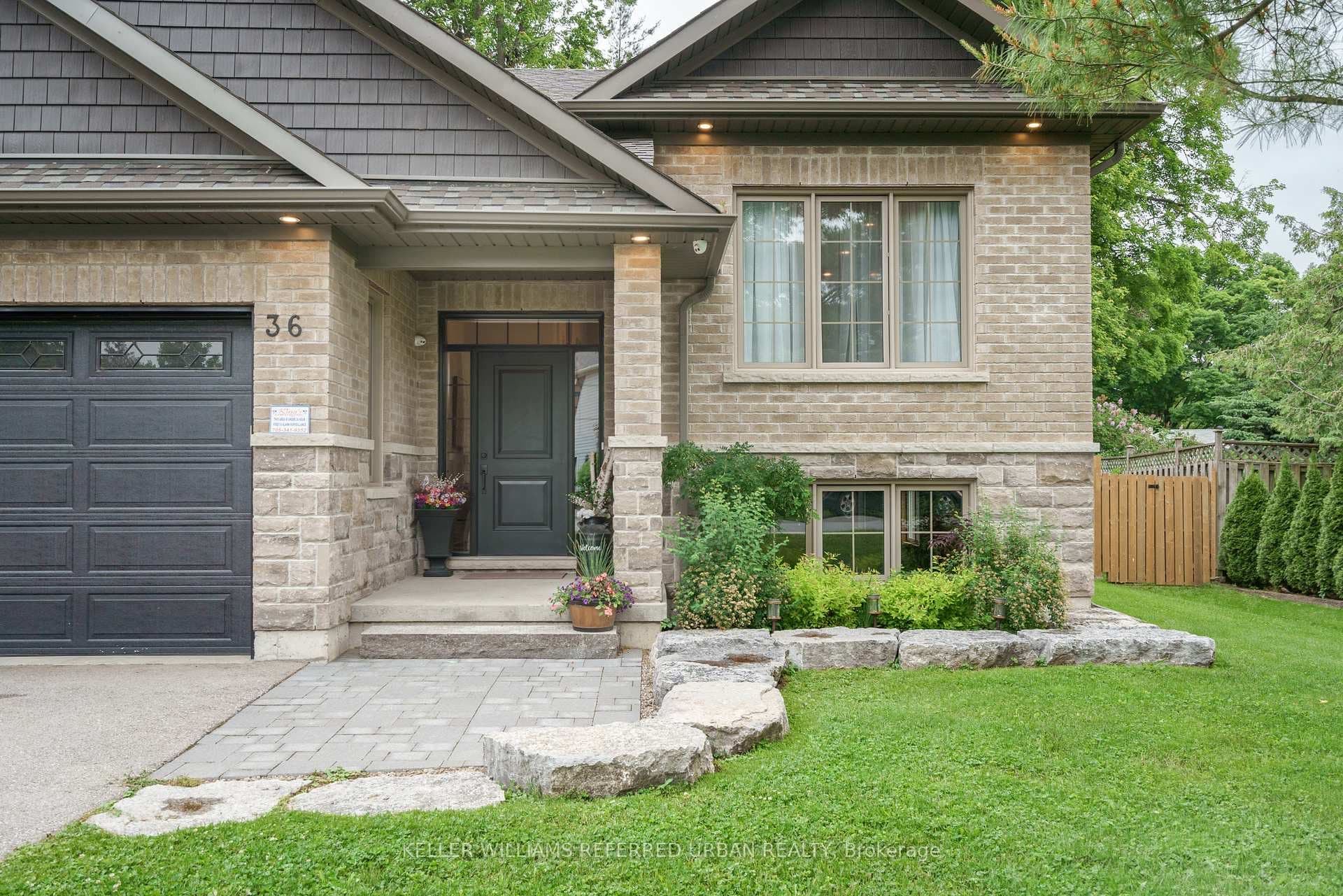 36 Beechwood Avenue photo 2