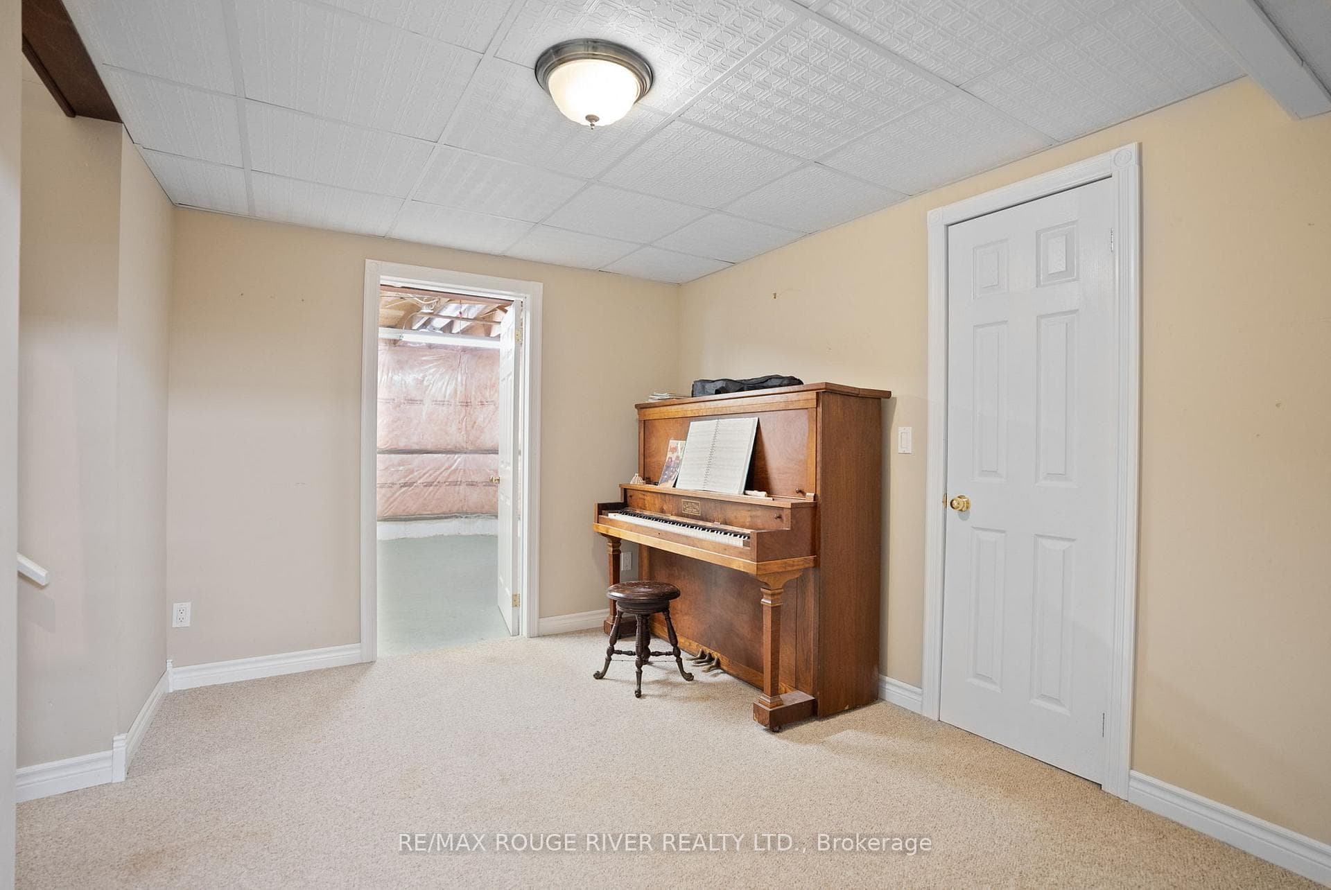 10 Sawyer Avenue photo 32