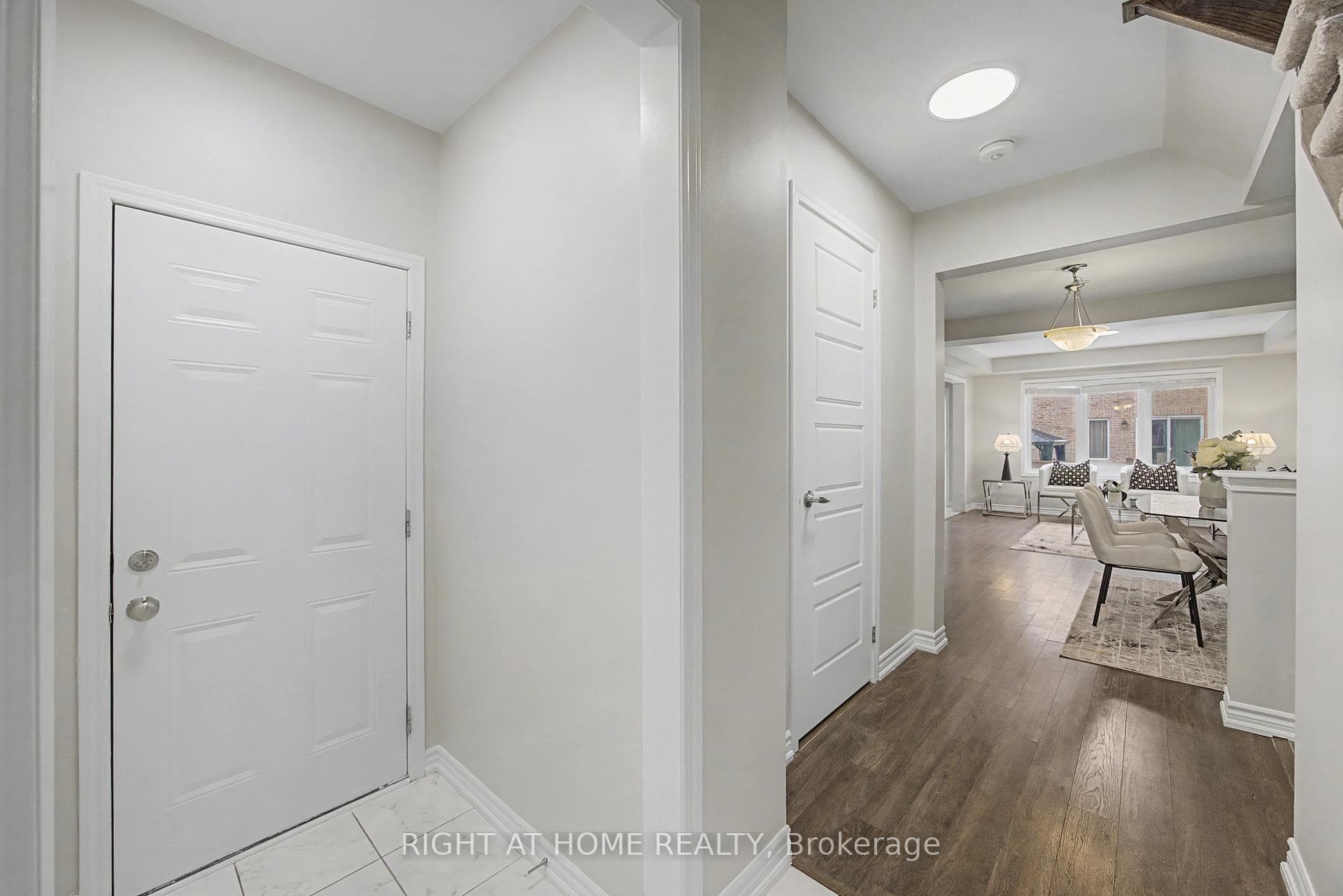 1235 Mulroney Heights photo 9