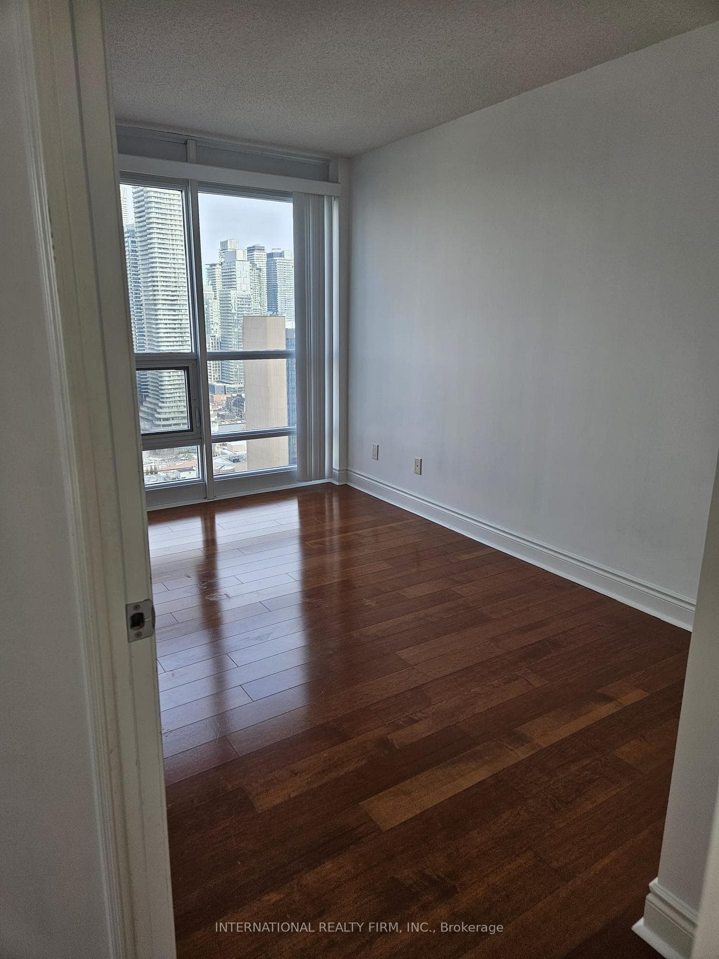 763 Bay Street Unit 3711 photo 6