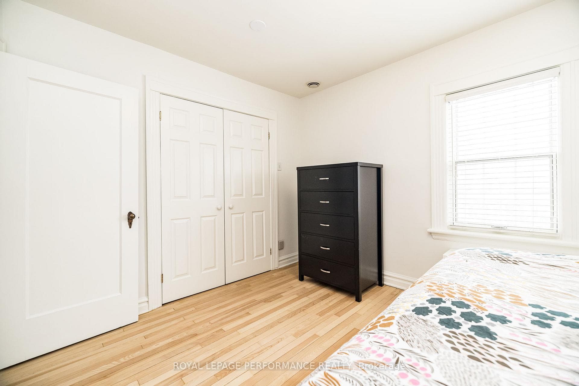 241 Fourth Avenue photo 37