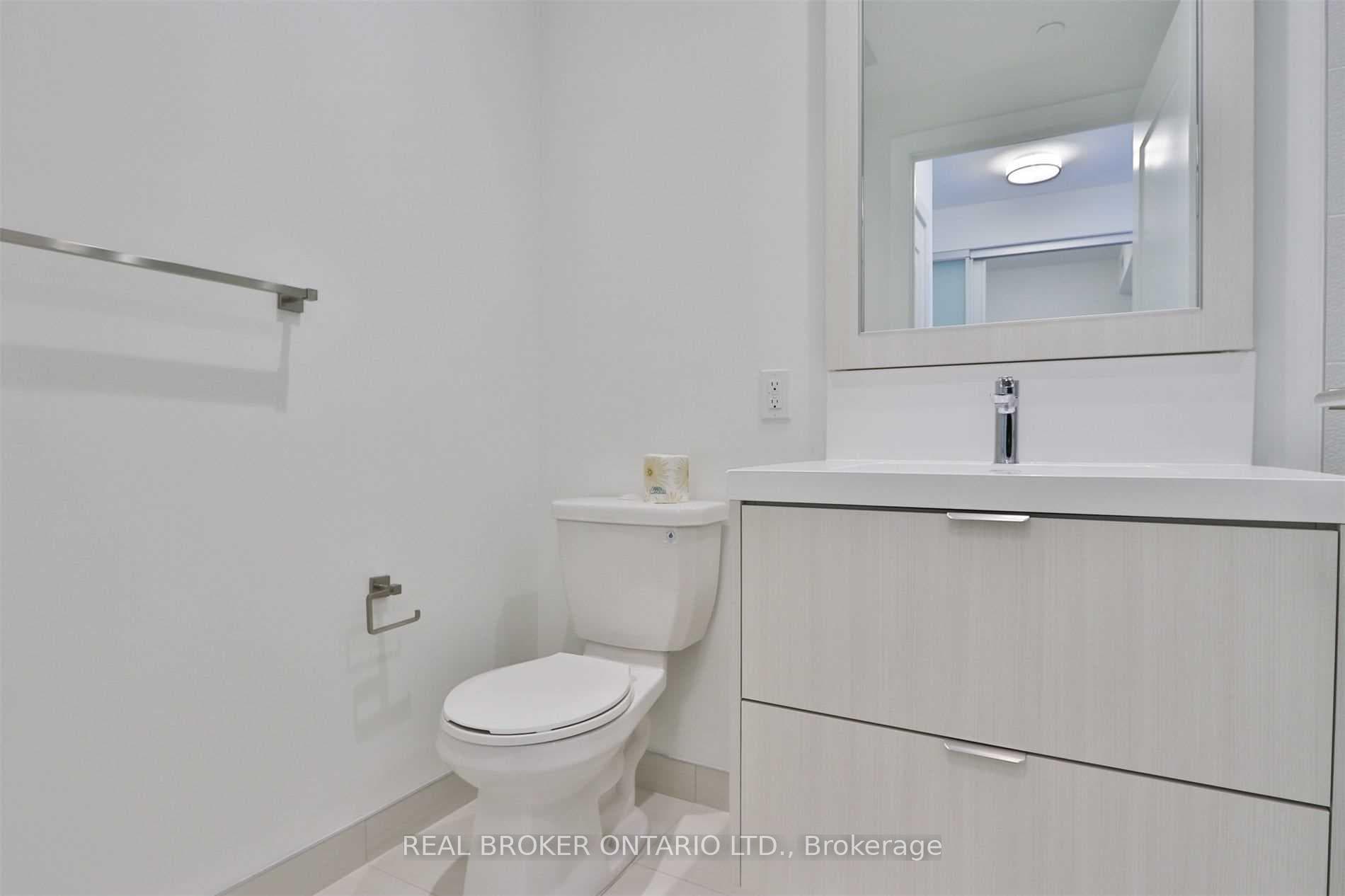 80 Vanauley Street Unit 1010 photo 5