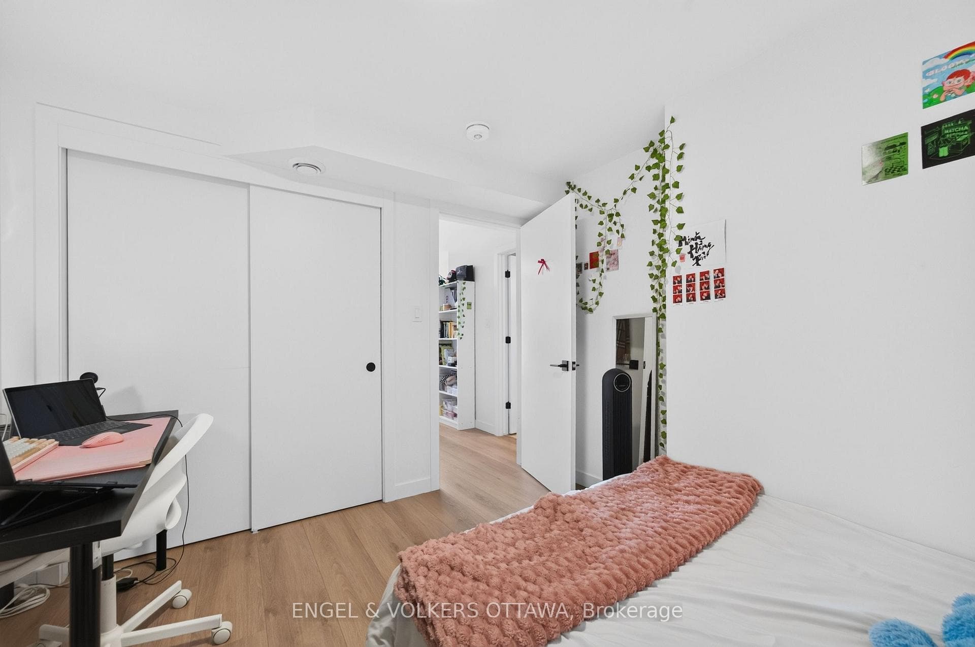 117 Carruthers Avenue Unit D photo 16