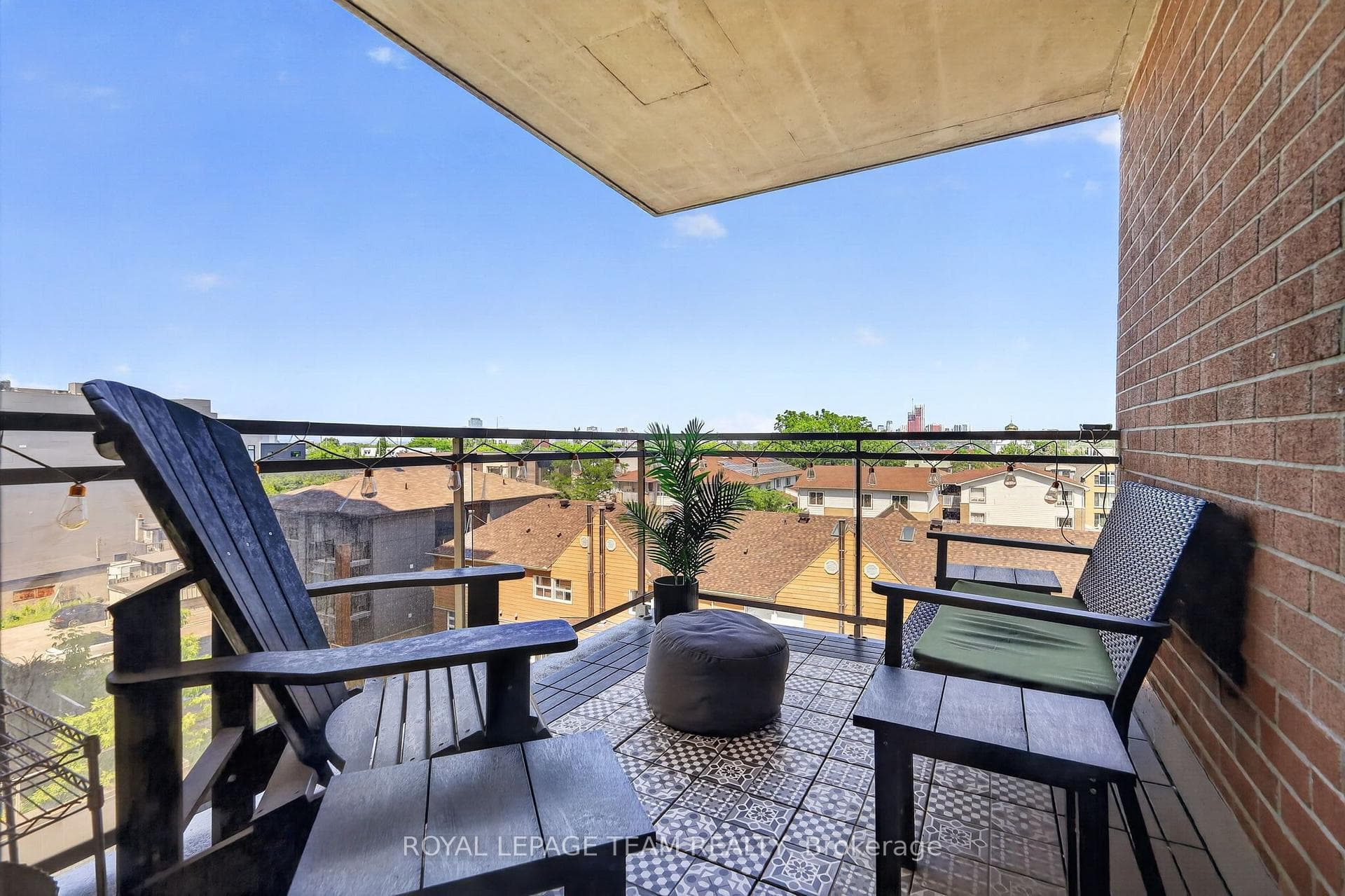 215 Parkdale Avenue Unit 601 photo 14