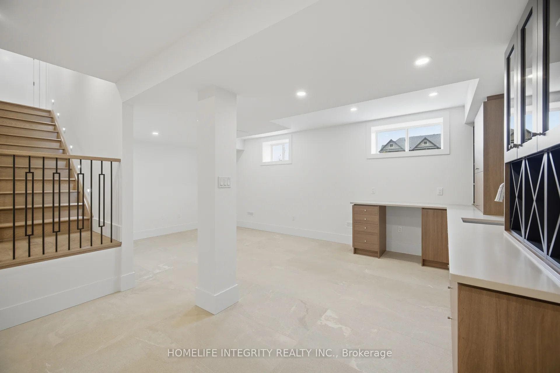 68 Kiernan Crescent photo 38