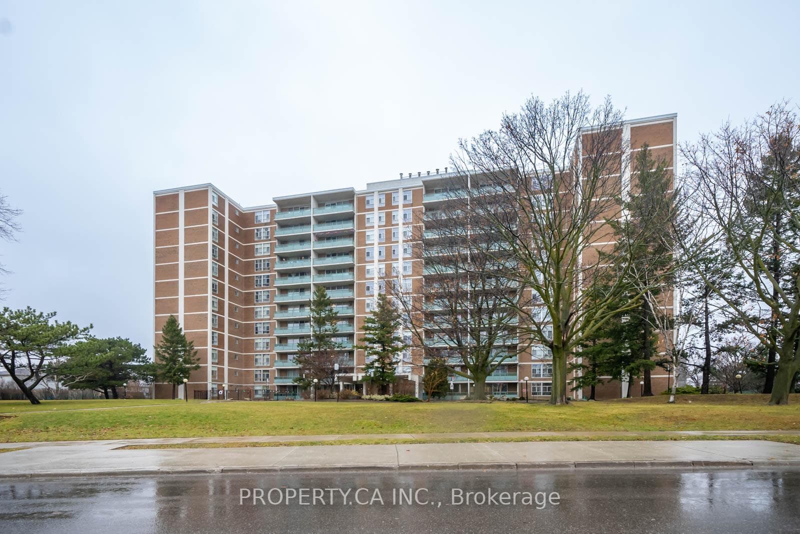 44 Longbourne Drive Unit 209 photo 40
