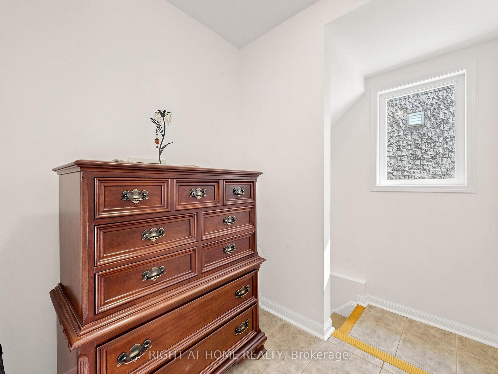3114 Scotscraig Crescent photo 37
