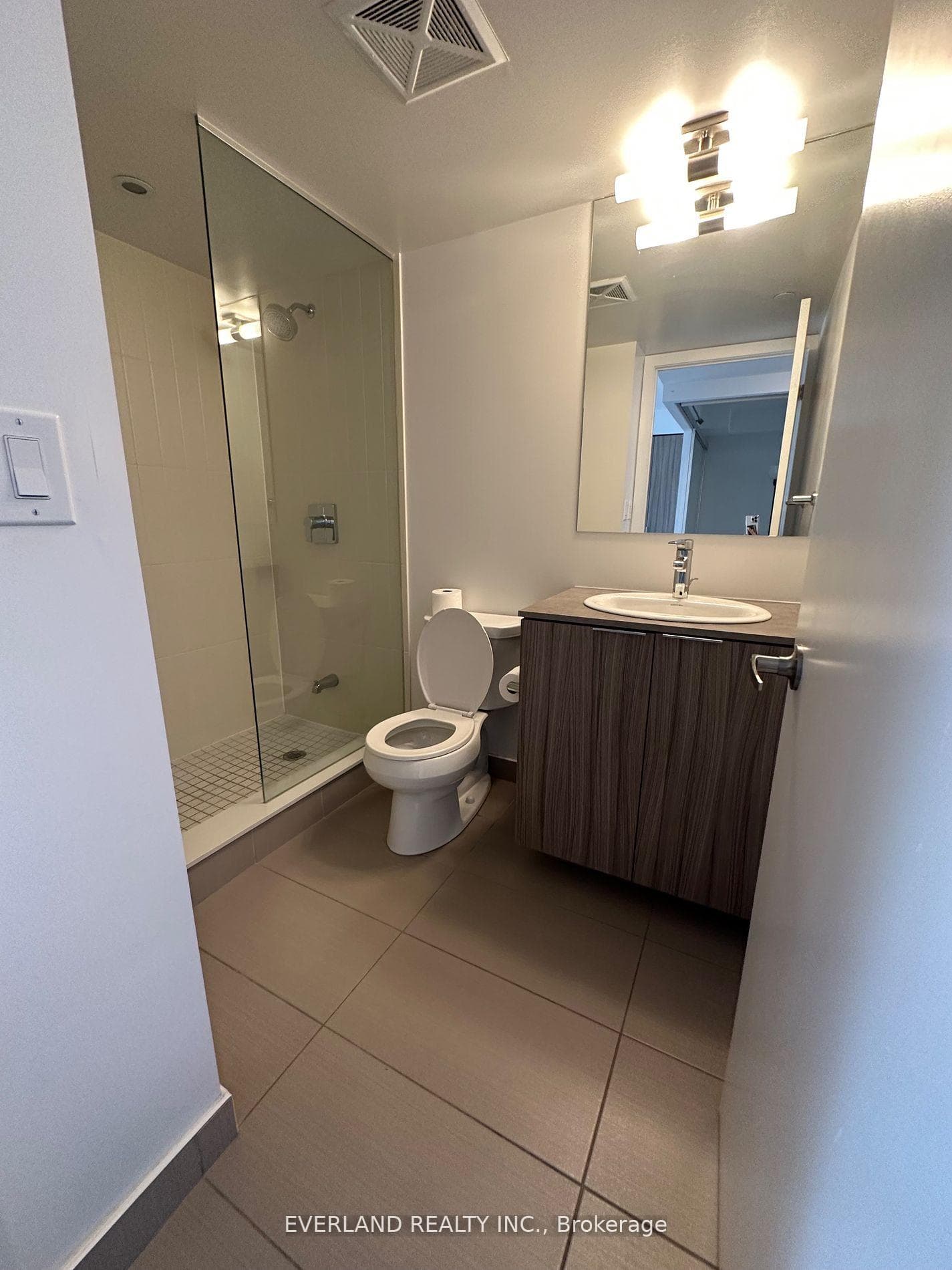 955 Bay Street Unit 1309 photo 7
