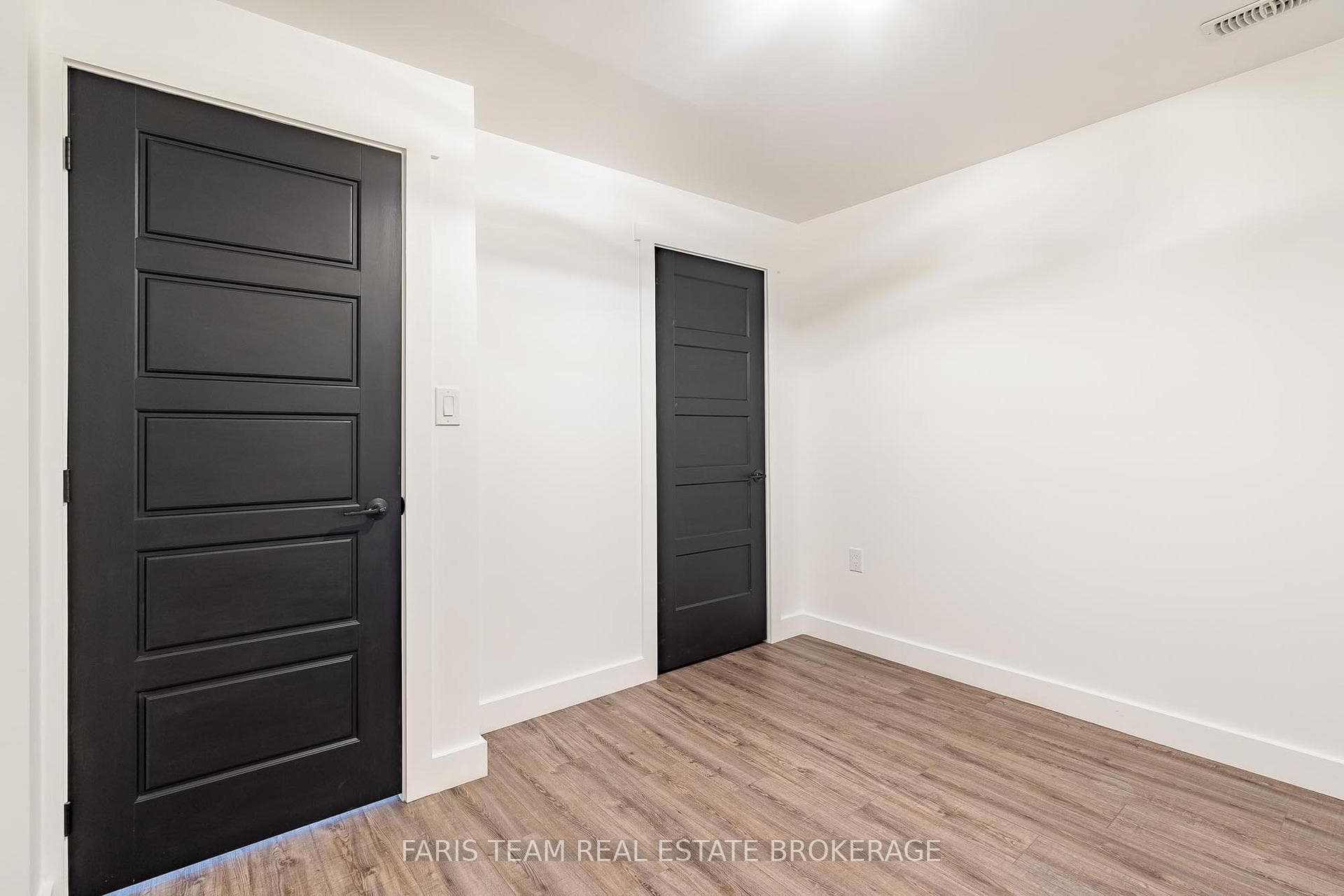 1720 Tay Point Road photo 28