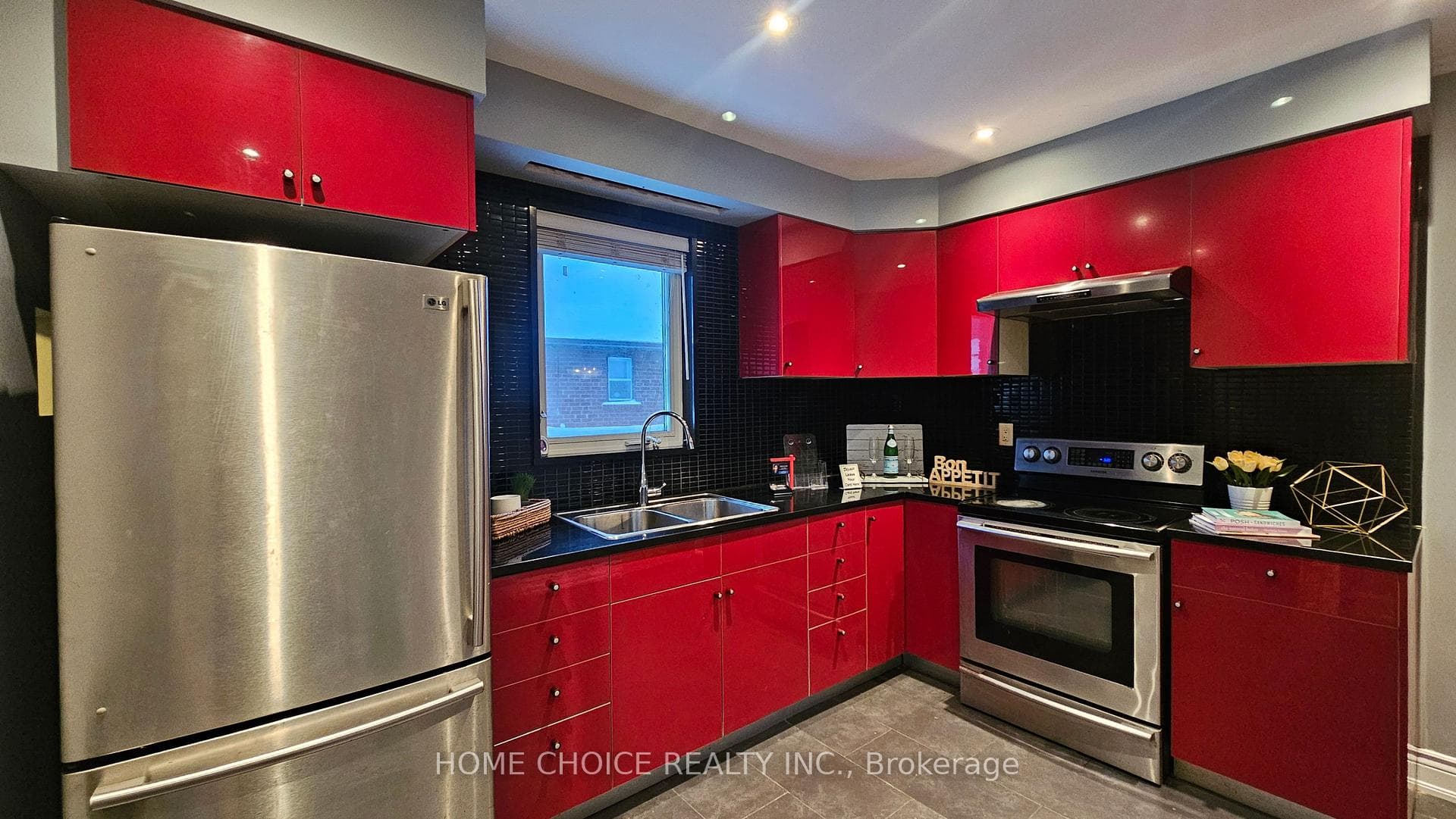 19 Kirby Road photo 6