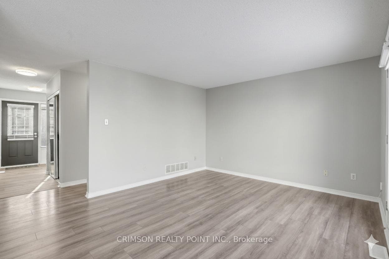122 Bunting Road Unit 98 photo 8