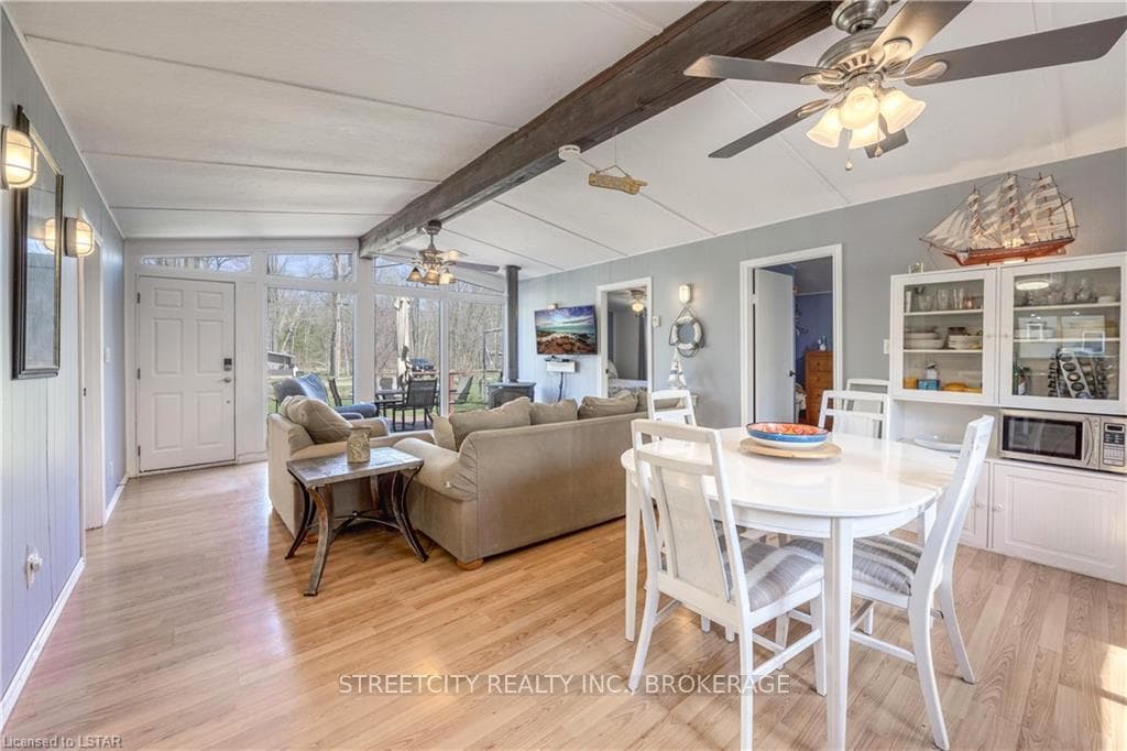 6121 WILLIZ Road photo 18