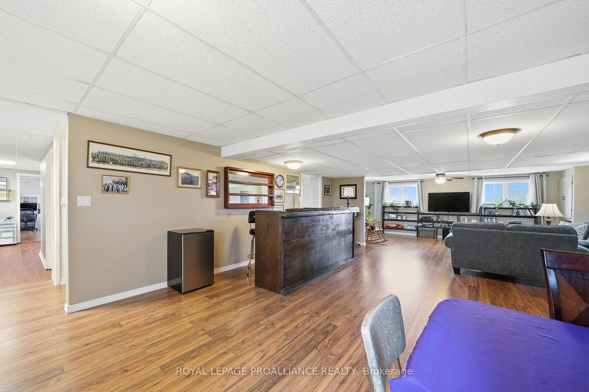 1489 Airport Parkway photo 30