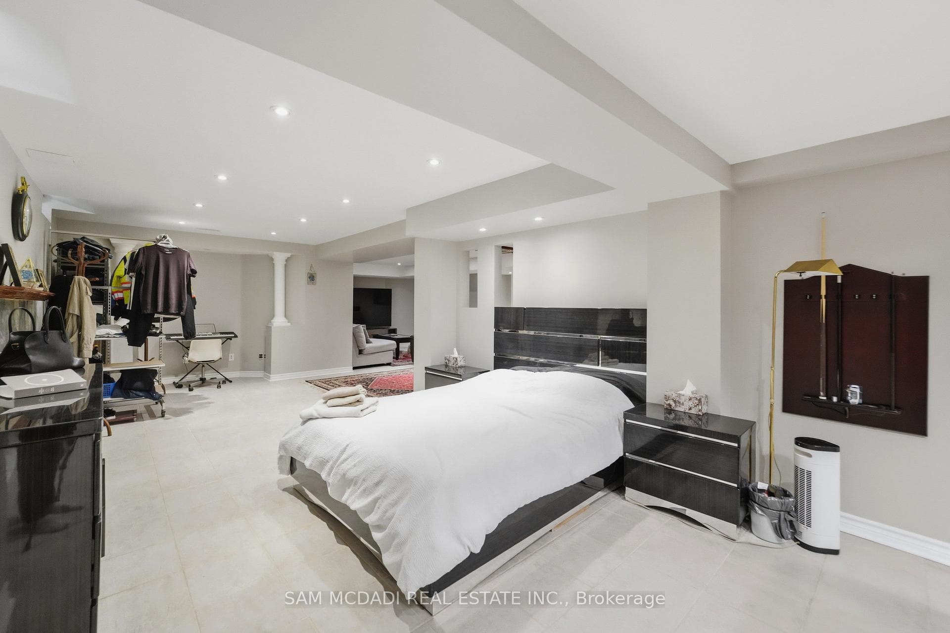 3605 Trelawny Circle photo 30