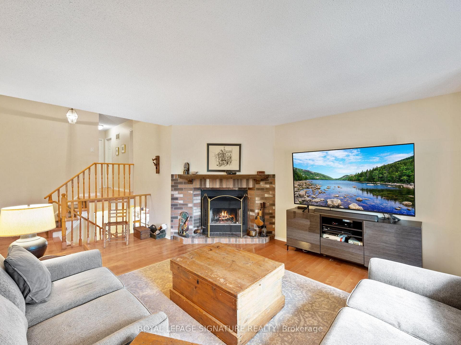 4567 Bay Villa Avenue photo 21