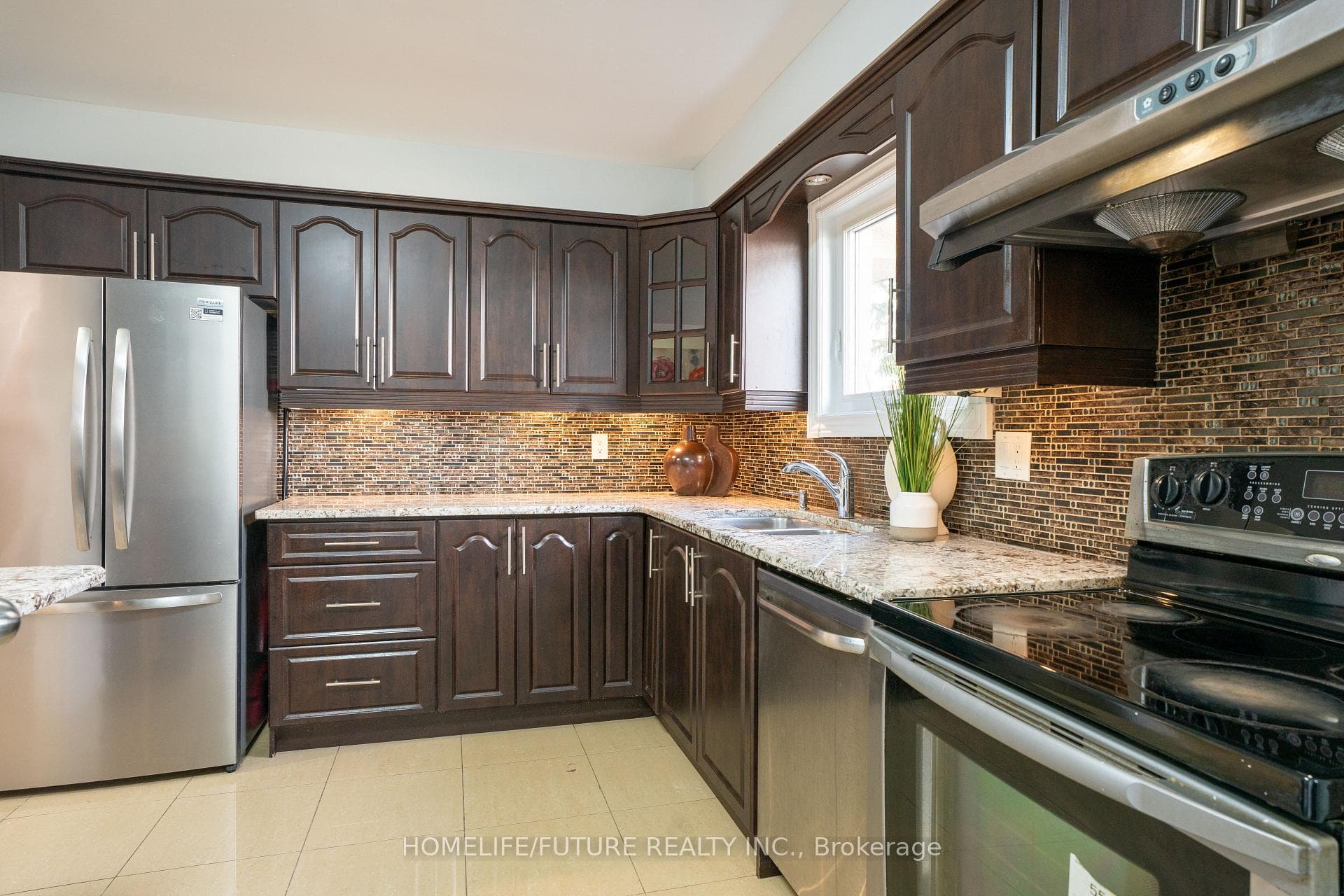 25 Shady Hollow Drive photo 9