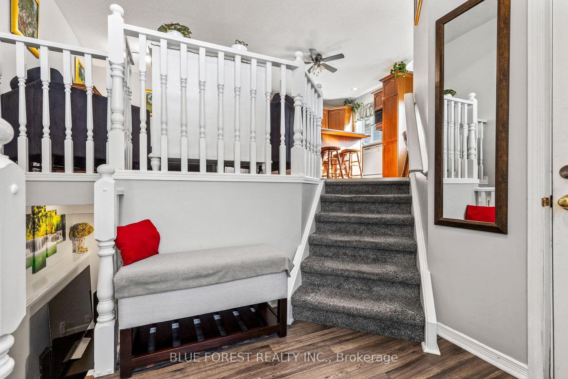 180 Crimson Crescent photo 5