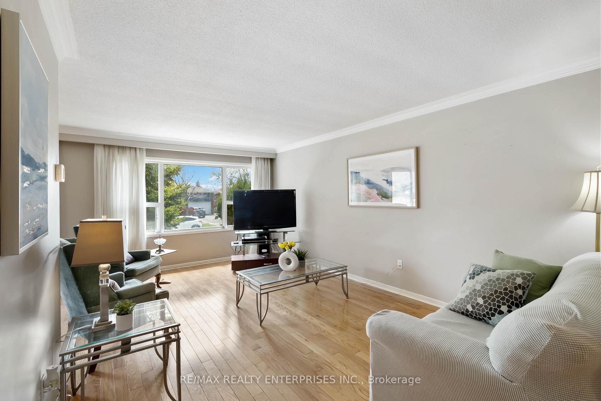 517 Corbin Court photo 4