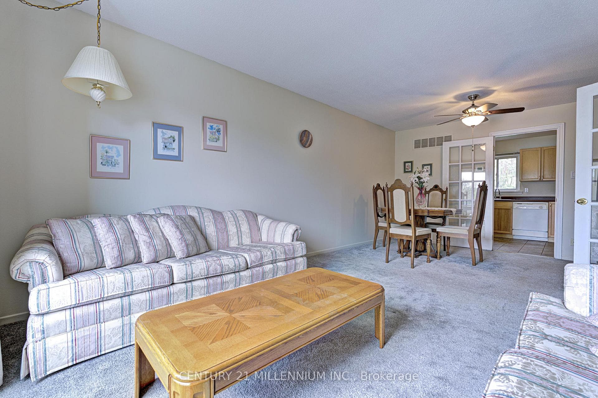 34 Mcmullen Crescent Unit 34 photo 6