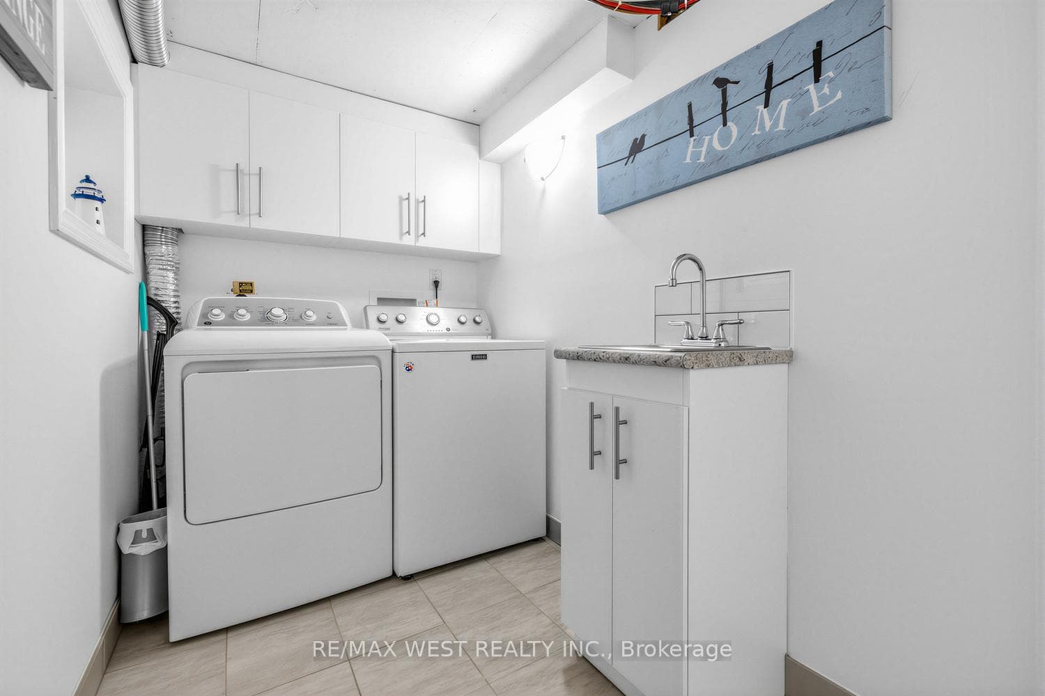 746 Gladstone Avenue photo 31