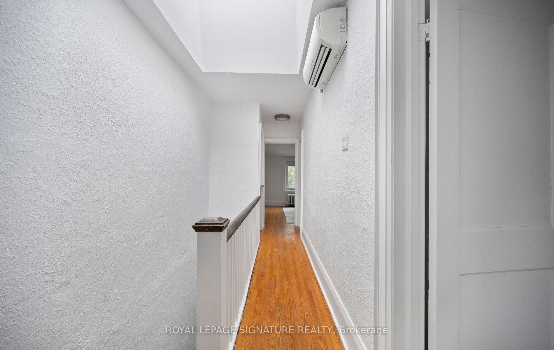 81 Cleveland Street photo 28