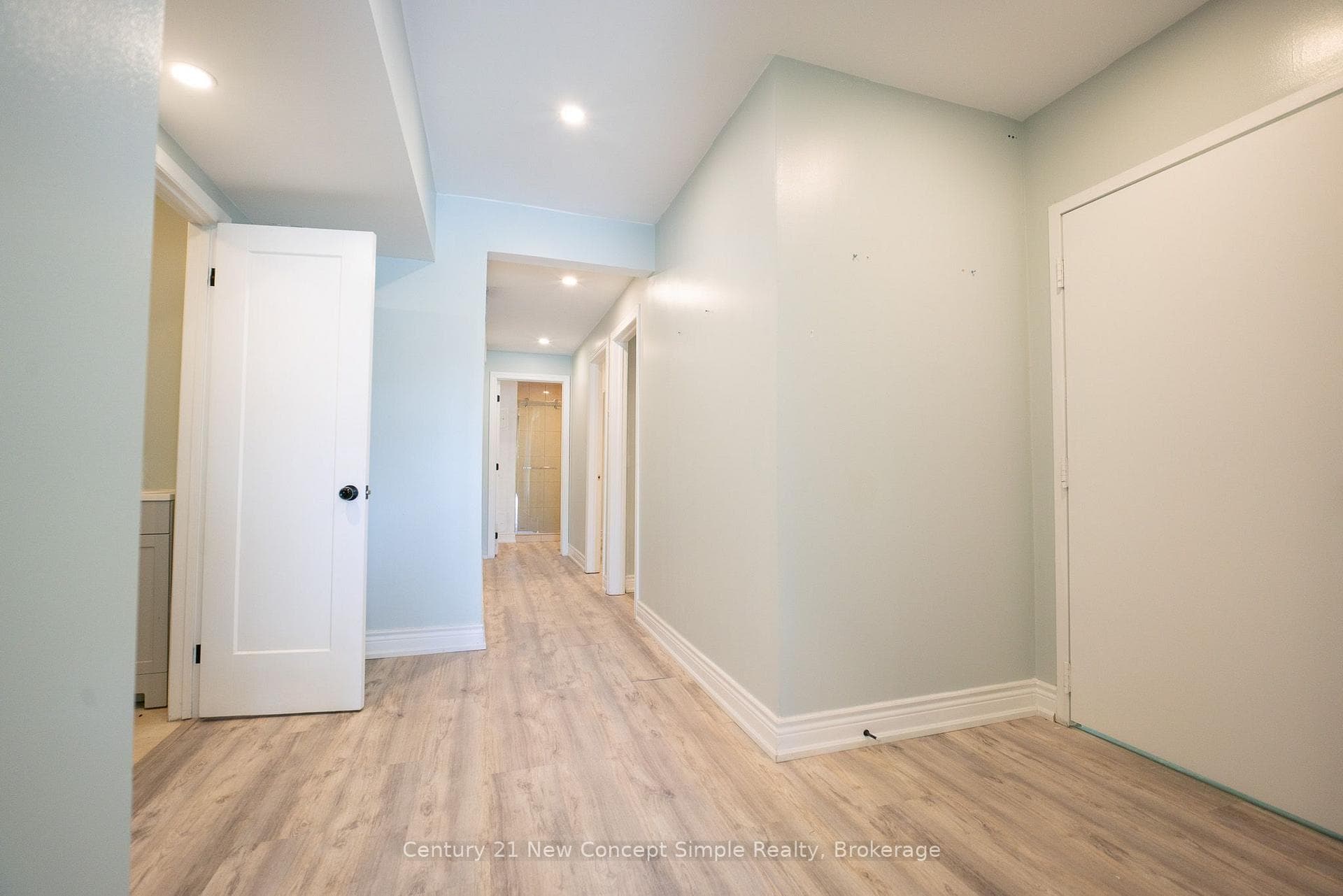 4246 Sheppard Avenue Unit 102 photo 4