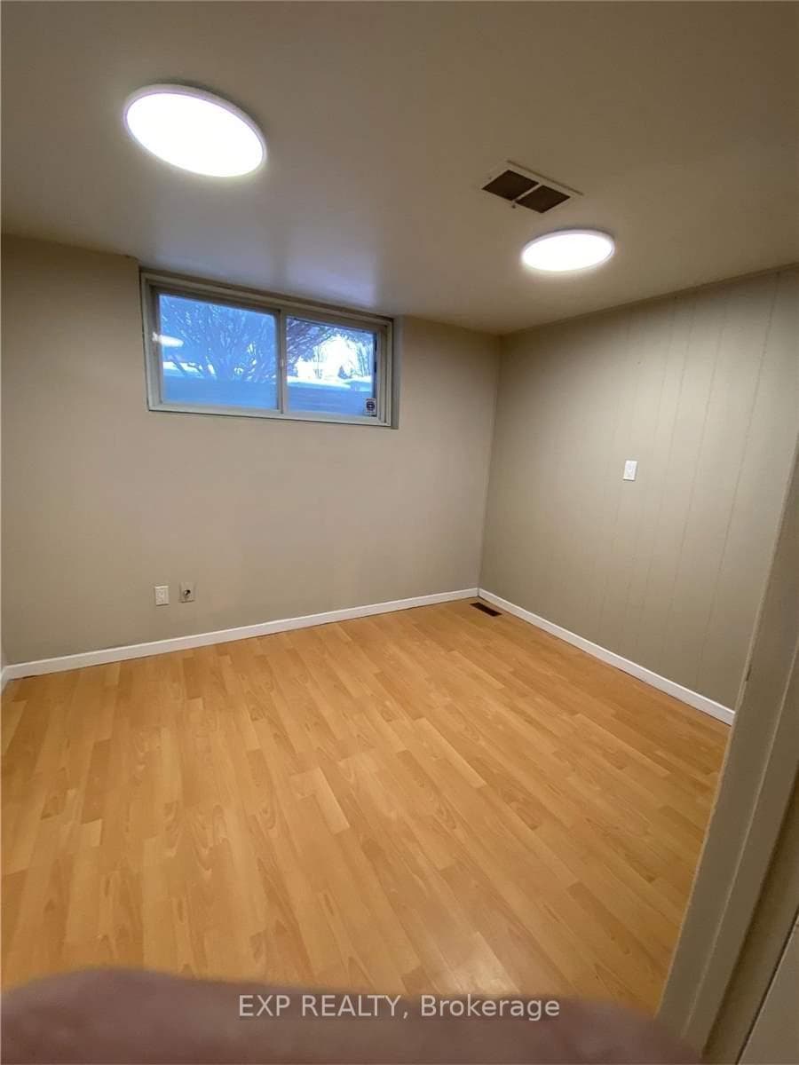 204 York Mills Road photo 19