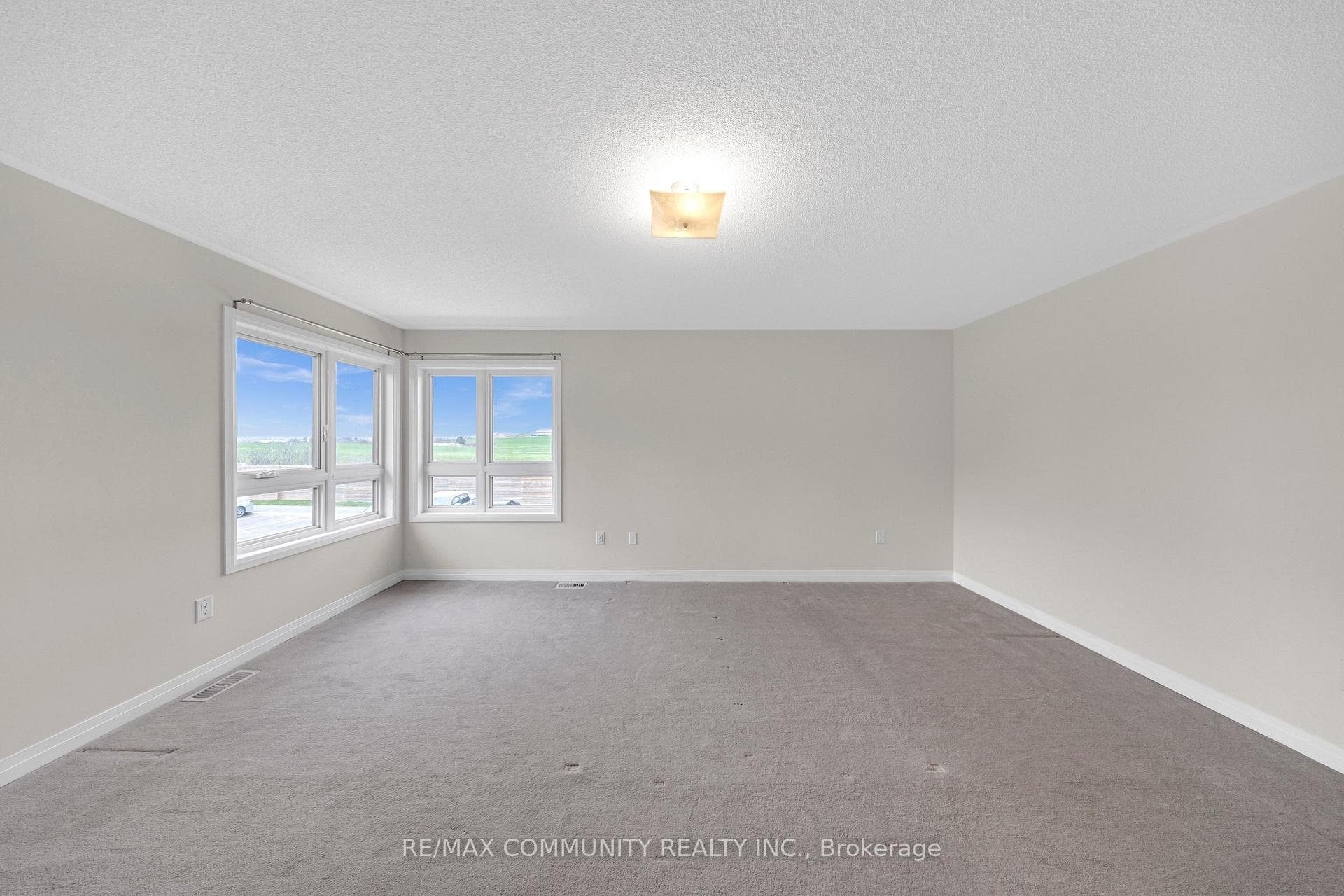 101 Sailors Landing photo 20