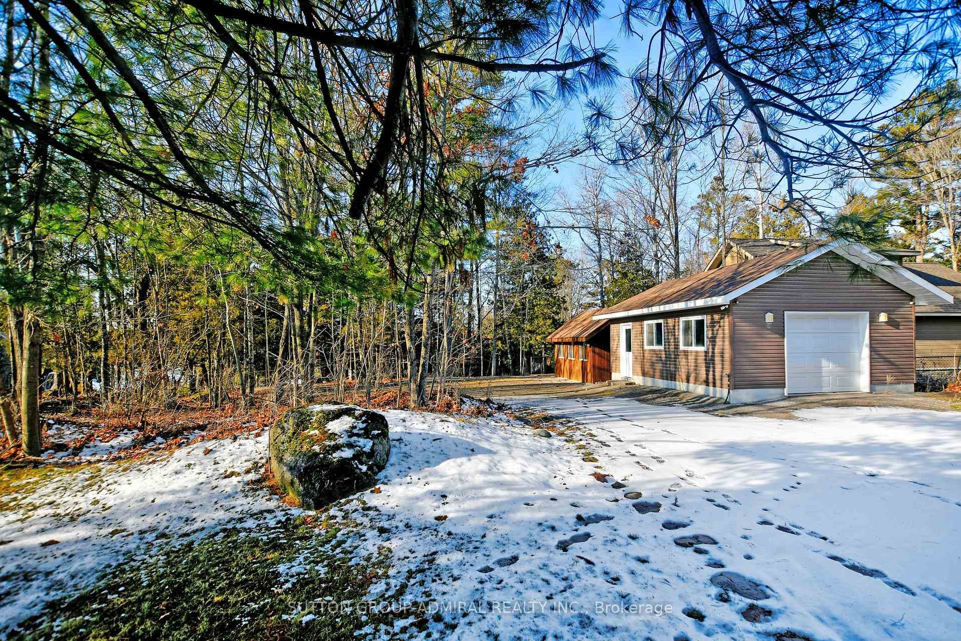 326 Indian Point Road photo 2