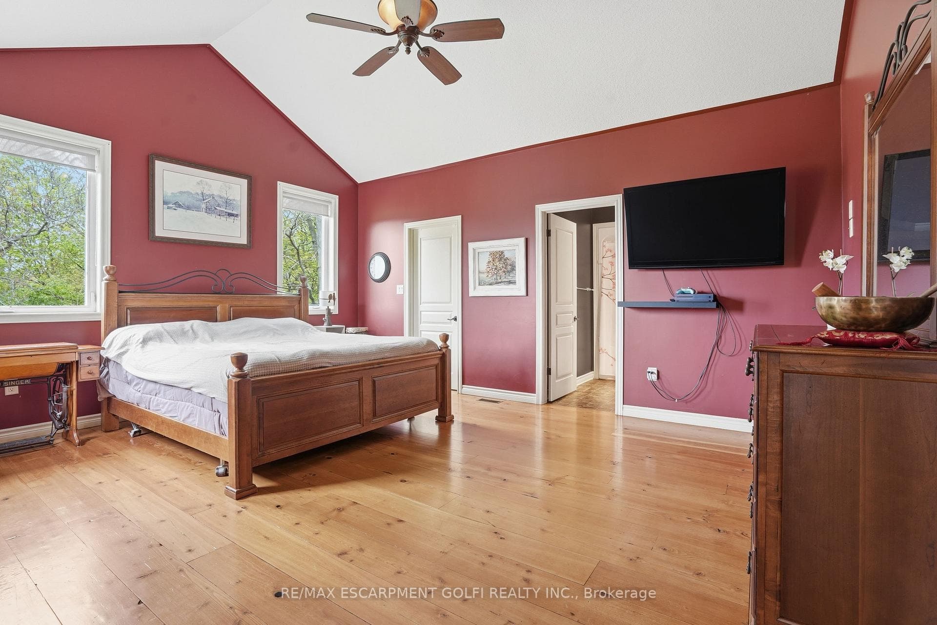 461 TICE Road photo 19