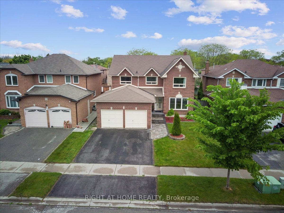 53 Rollo Drive photo 2