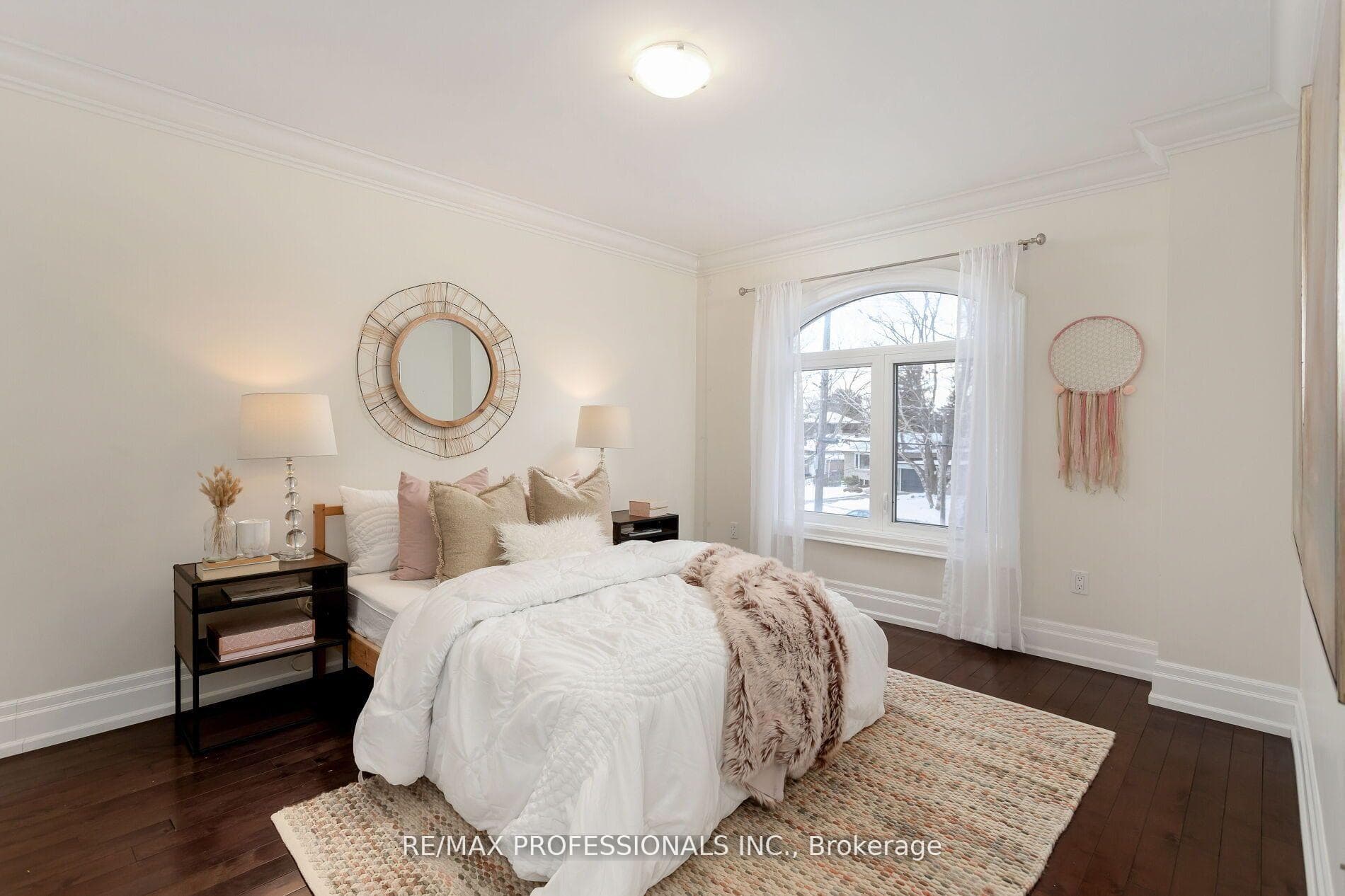 128 Westrose Avenue photo 17