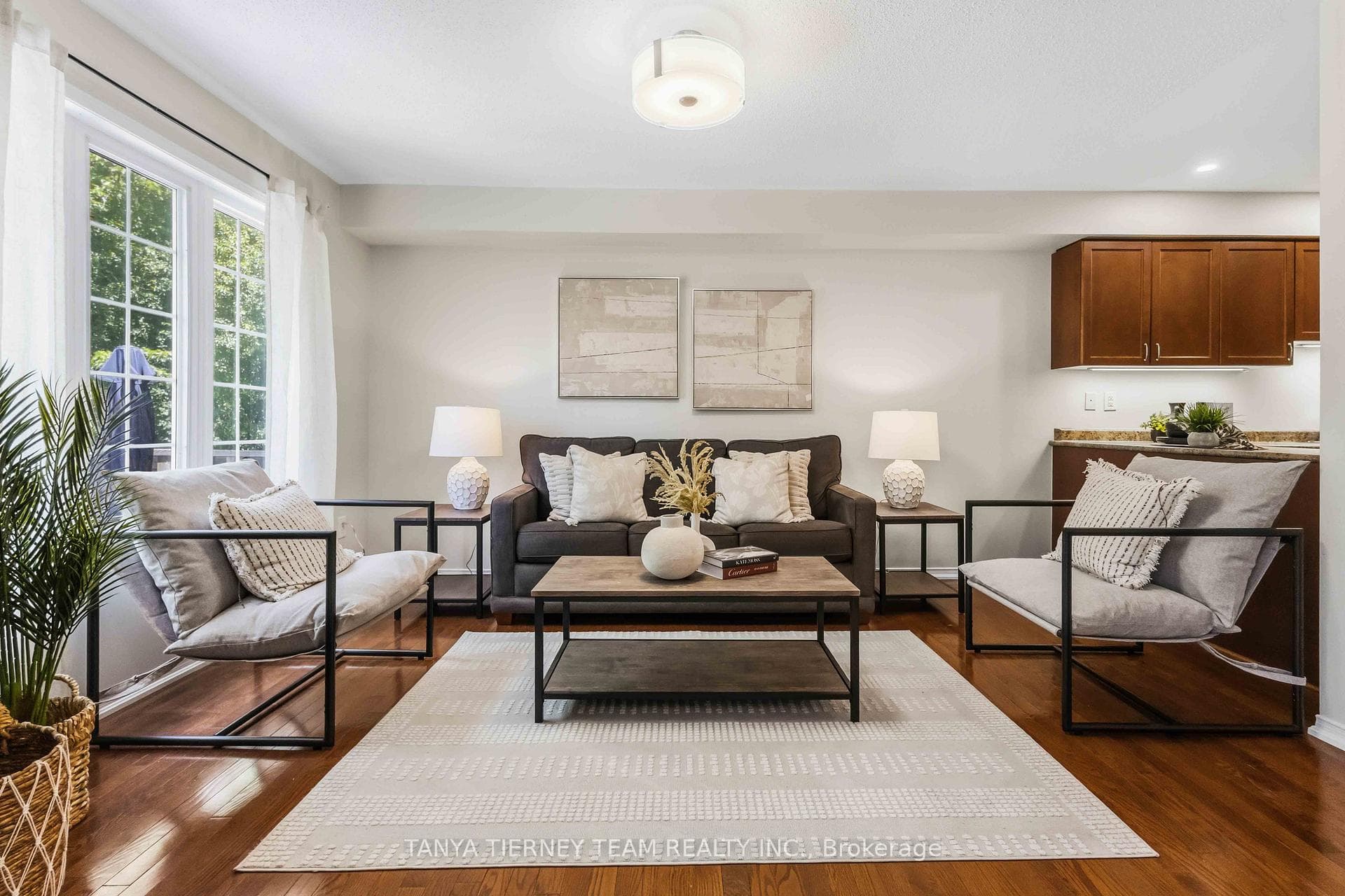 10 Ramona Way photo 8