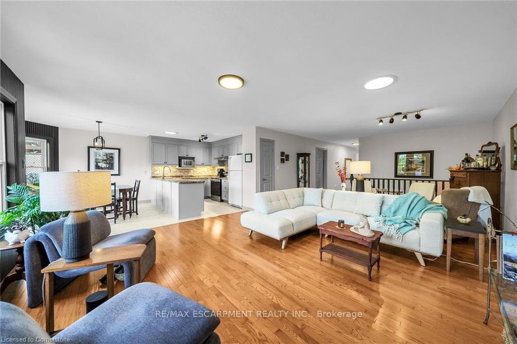 26 Balsam Trail photo 7