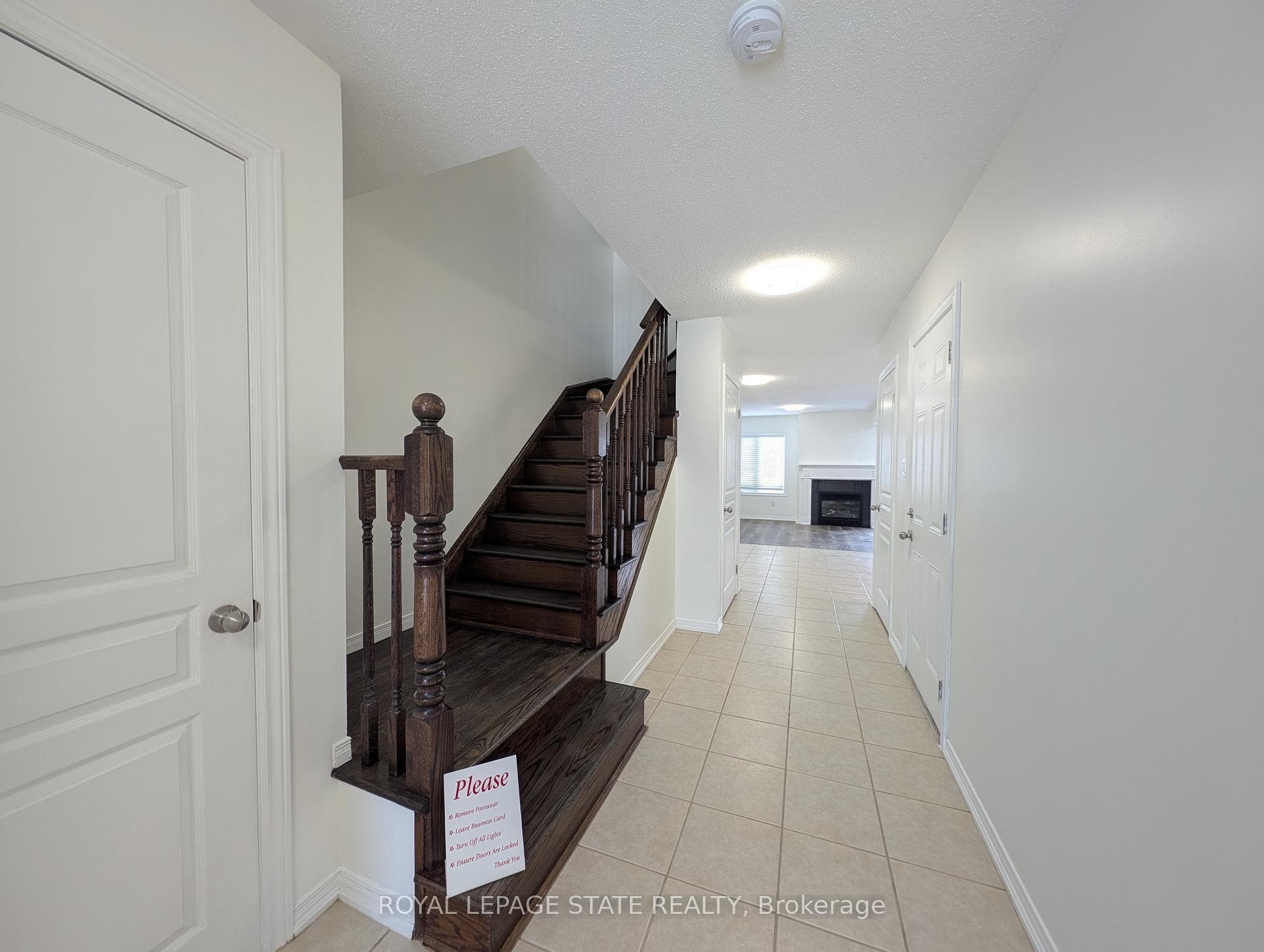 175 Penny Lane photo 2
