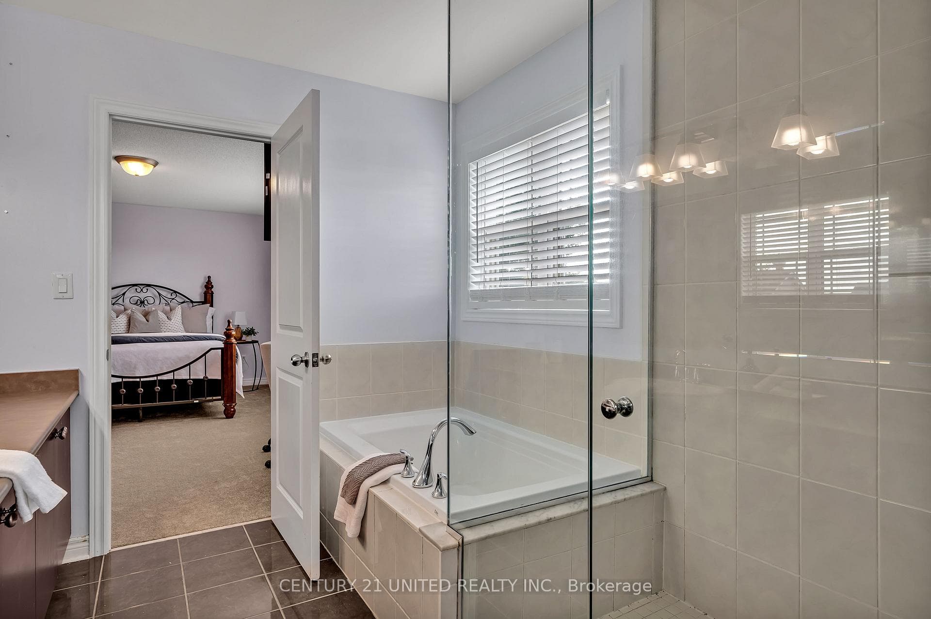 194 Bowen Drive photo 24