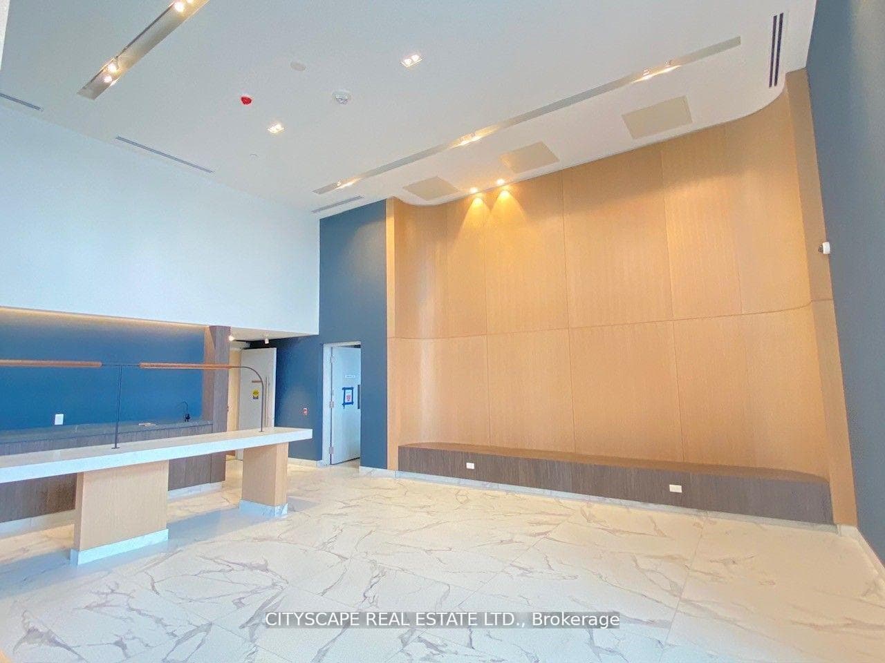 1195 The Queensway N/A Unit 615 photo 16