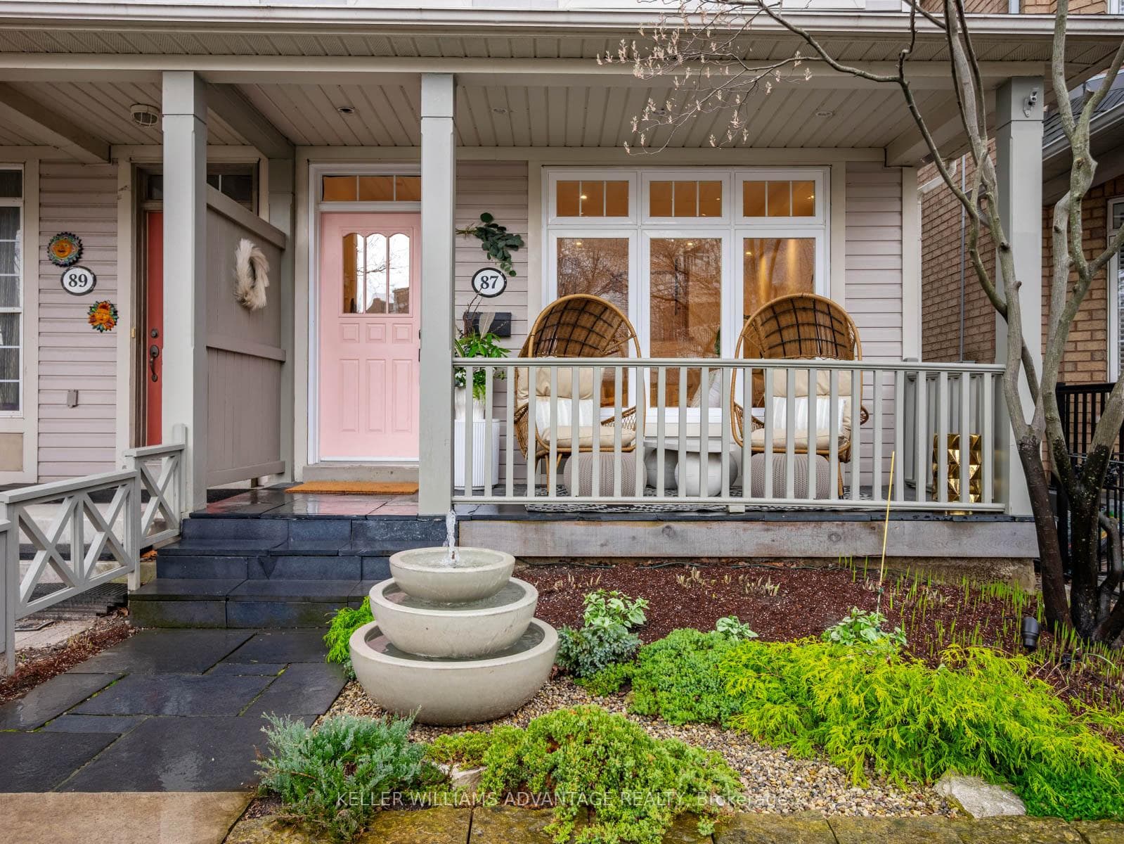 87 Boardwalk Drive photo 2